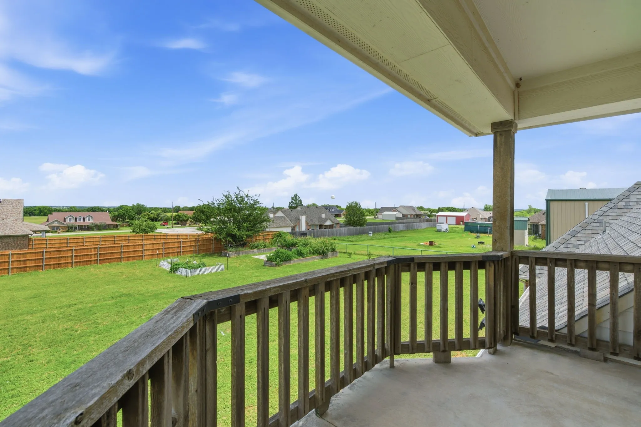 Single Family Residence For Sale in Parker County , 250 Newfield Lane, Springtown, Texas 76082, 4 Bedroom, 4 Bathroom, 3 Garage spaces, 3,608 Sqft, built in 2007, mls#21235536, Real Estate Agent in Springtown, Homes For Sale in Parker county, Homes For Sale in Springtown, Realtor in Springtown Texas, Real Estate Brokerage Independent Realty Texas, Luminita Cordes Realtor