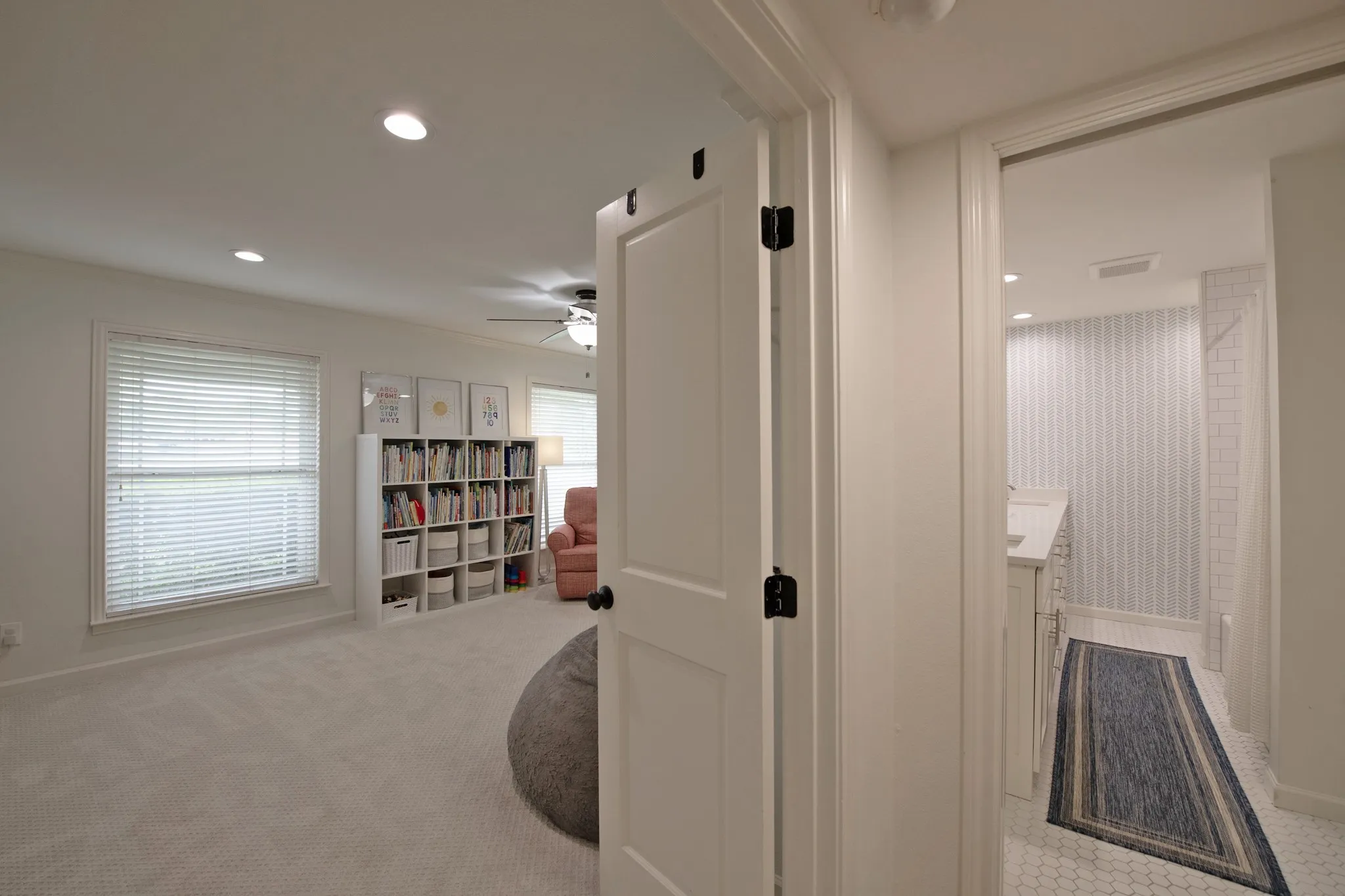 Single Family Residence For Sale in Dallas County , 4054 Boca Bay Drive, Dallas, Texas 75244, 4 Bedroom, 2 Bathroom, 2 Garage spaces, 2,418 Sqft, built in 1962, Preowned, mls#21244340, Real Estate Agent in Dallas, Homes For Sale in Dallas county, Homes For Sale in Dallas, Realtor in Dallas Texas, Real Estate Brokerage Independent Realty Texas, Luminita Cordes Realtor