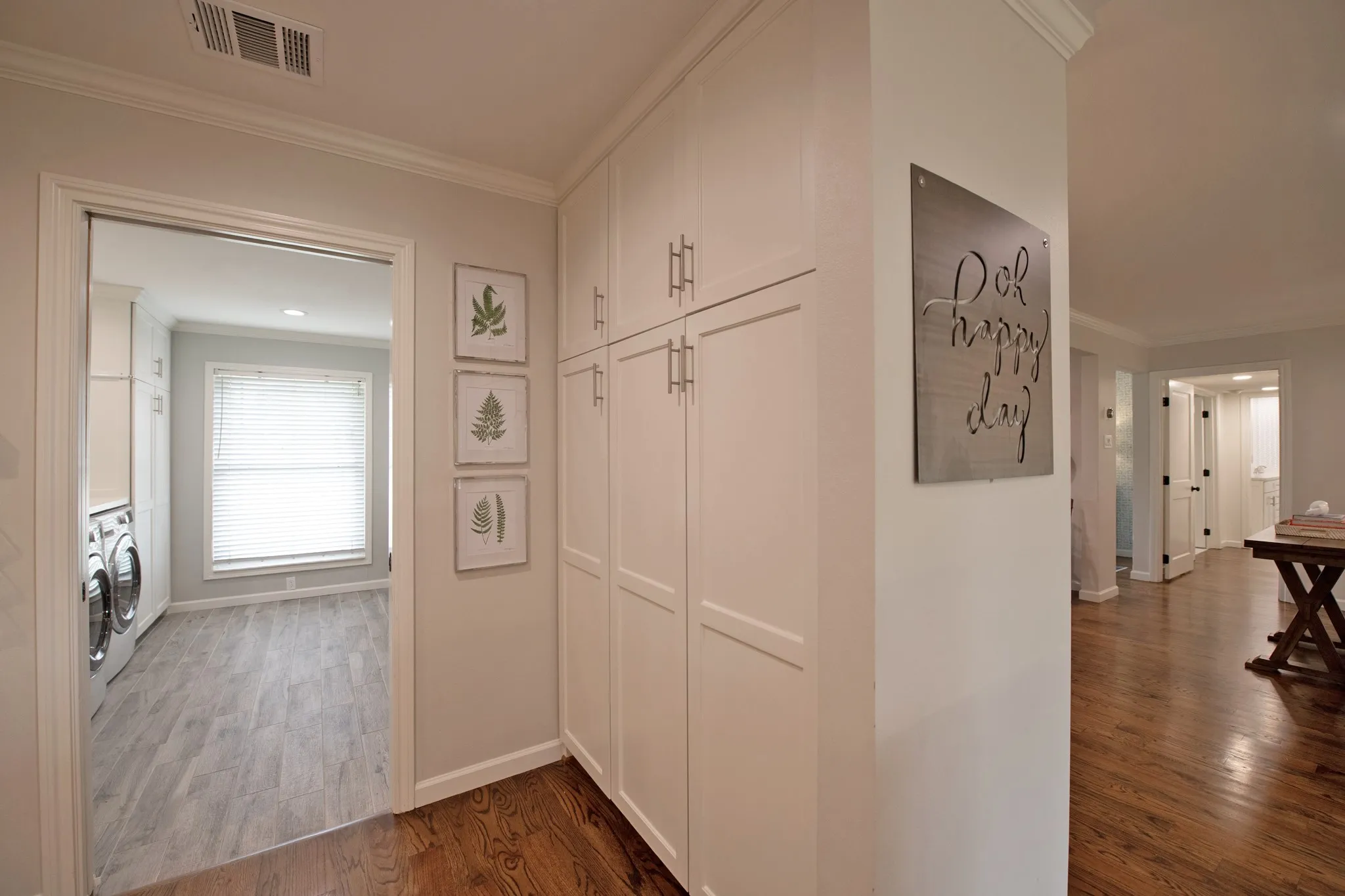 Single Family Residence For Sale in Dallas County , 4054 Boca Bay Drive, Dallas, Texas 75244, 4 Bedroom, 2 Bathroom, 2 Garage spaces, 2,418 Sqft, built in 1962, Preowned, mls#21244340, Real Estate Agent in Dallas, Homes For Sale in Dallas county, Homes For Sale in Dallas, Realtor in Dallas Texas, Real Estate Brokerage Independent Realty Texas, Luminita Cordes Realtor