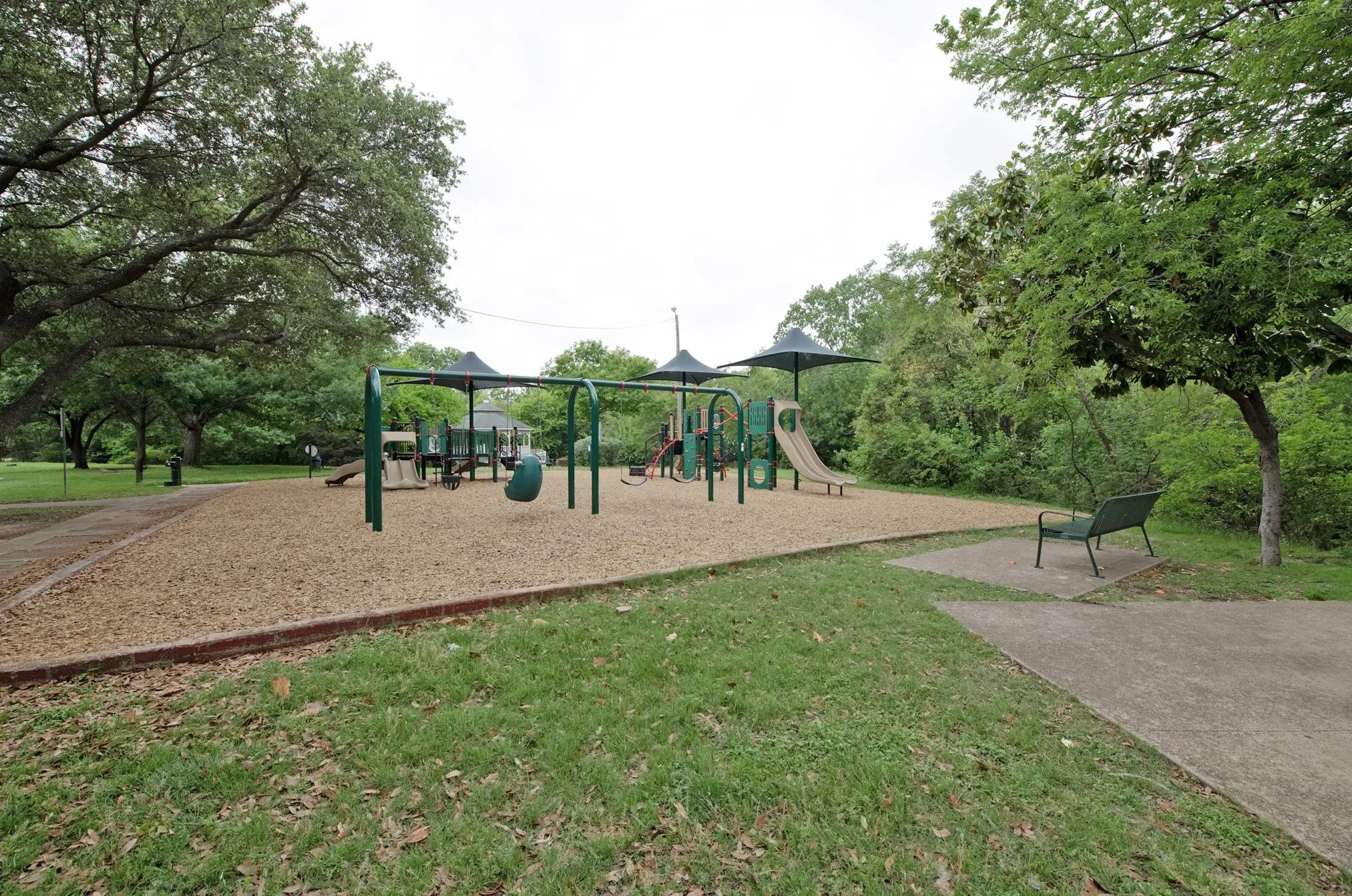 Single Family Residence For Sale in Dallas County , 4054 Boca Bay Drive, Dallas, Texas 75244, 4 Bedroom, 2 Bathroom, 2 Garage spaces, 2,418 Sqft, built in 1962, Preowned, mls#21244340, Real Estate Agent in Dallas, Homes For Sale in Dallas county, Homes For Sale in Dallas, Realtor in Dallas Texas, Real Estate Brokerage Independent Realty Texas, Luminita Cordes Realtor
