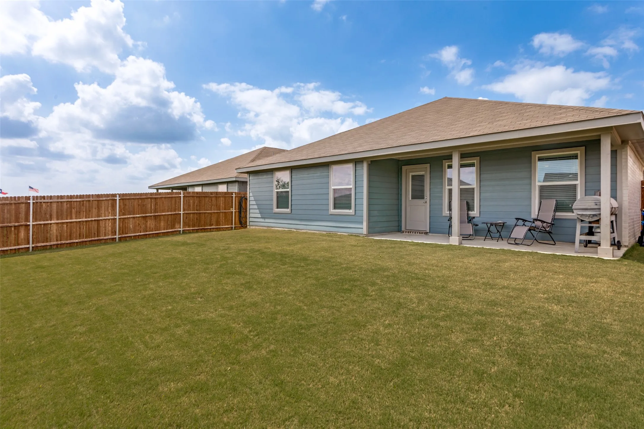 Single Family Residence For Sale in Johnson County , 737 Trinity Park Trail, Alvarado, Texas 76009, 4 Bedroom, 2 Bathroom, 2 Garage spaces, 2,079 Sqft, built in 2023, Preowned, mls#21244334, Real Estate Agent in Alvarado, Homes For Sale in Johnson county, Homes For Sale in Alvarado, Realtor in Alvarado Texas, Real Estate Brokerage Independent Realty Texas, Luminita Cordes Realtor