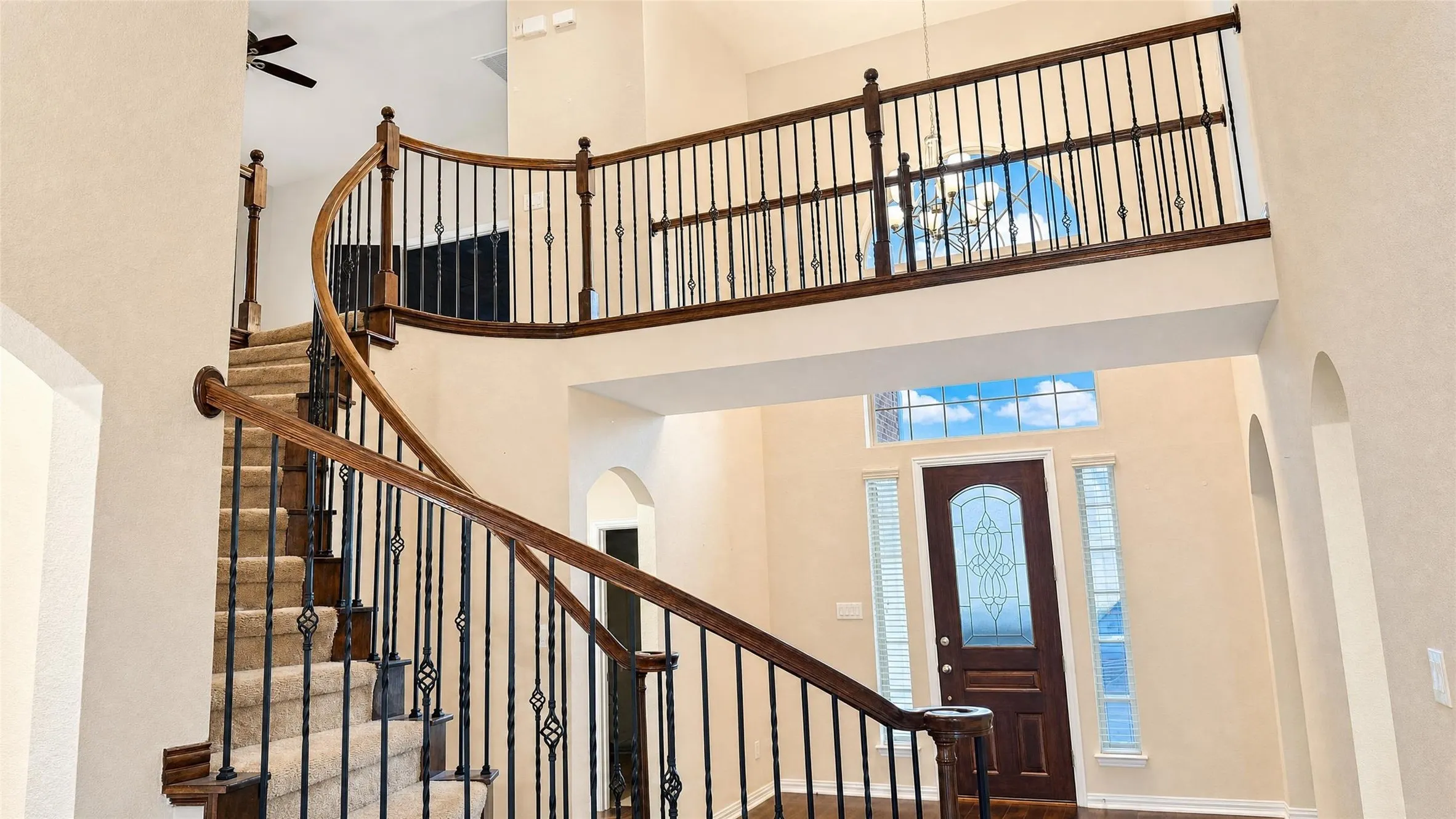Single Family Residence For Sale in Ellis County , 129 Quail Run Road, Red Oak, Texas 75154, 5 Bedroom, 4 Bathroom, 2 Garage spaces, 4,381 Sqft, built in 2017, Price $495,000, mls#21242838, Real Estate Agent in Red Oak, Homes For Sale in Ellis county, Homes For Sale in Red Oak, Realtor in Red Oak Texas, Real Estate Brokerage Independent Realty Texas, Luminita Cordes Realtor