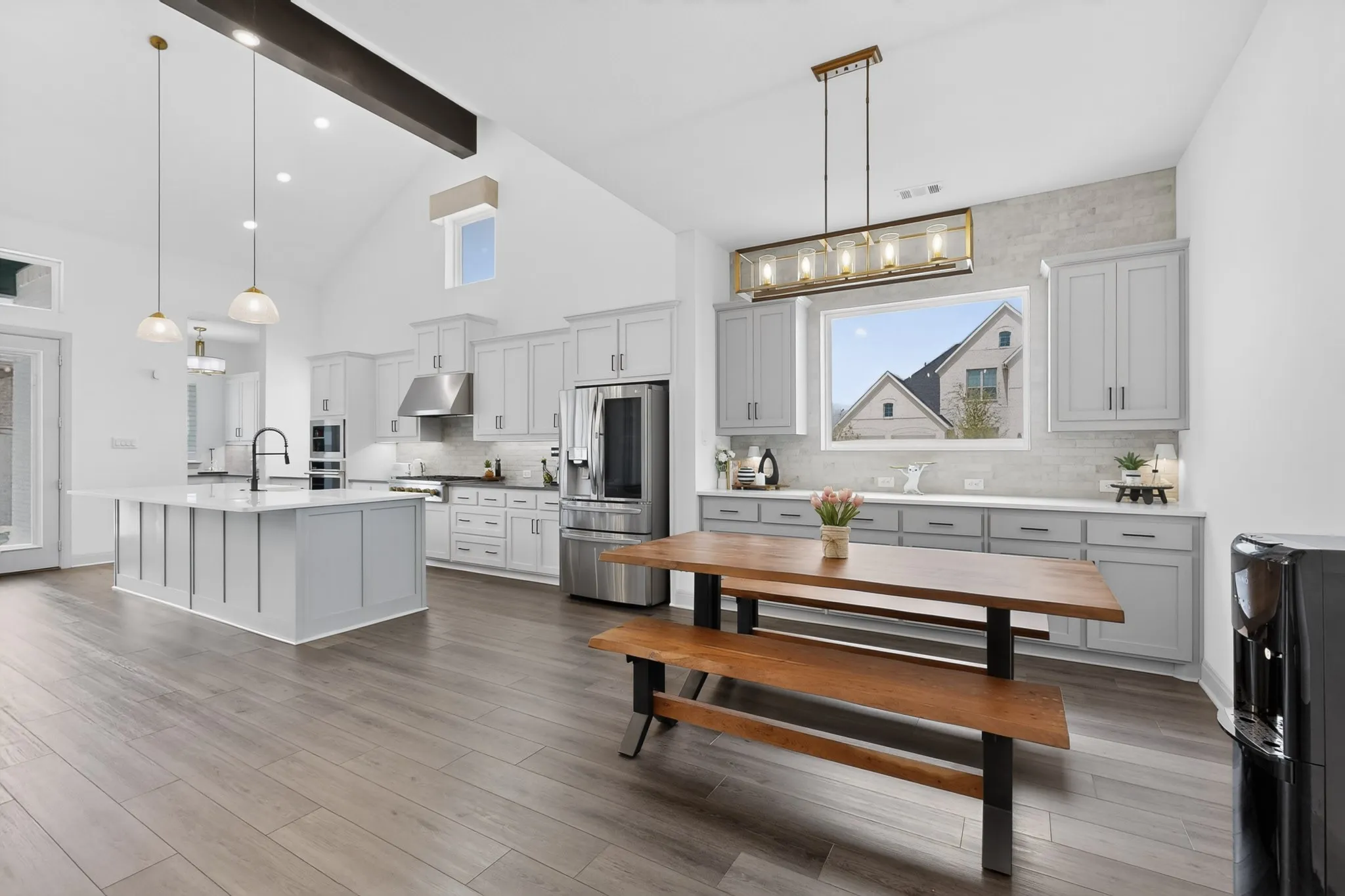 Single Family Residence For Sale in Denton County , 200 W Shetland Lane, Northlake, Texas 76247, 5 Bedroom, 4 Bathroom, 4 Garage spaces, 3,879 Sqft, built in 2023, Preowned, mls#21244118, Real Estate Agent in Northlake, Homes For Sale in Denton county, Homes For Sale in Northlake, Realtor in Northlake Texas, Real Estate Brokerage Independent Realty Texas, Luminita Cordes Realtor