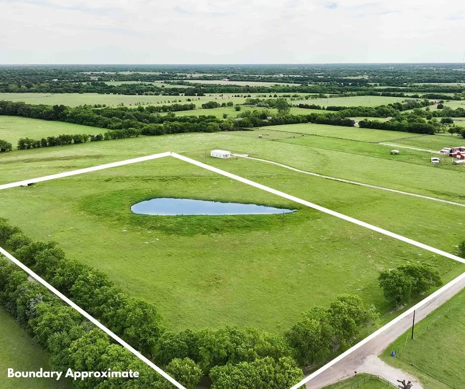 Improved Land For Sale in Hunt County , 4292 County Road 3108, Campbell, Texas 75422, 0, 0, Garage spaces, 0 Sqft, built in 0, mls#21244462, Real Estate Agent in Campbell, Homes For Sale in Hunt county, Homes For Sale in Campbell, Realtor in Campbell Texas, Real Estate Brokerage Independent Realty Texas, Luminita Cordes Realtor