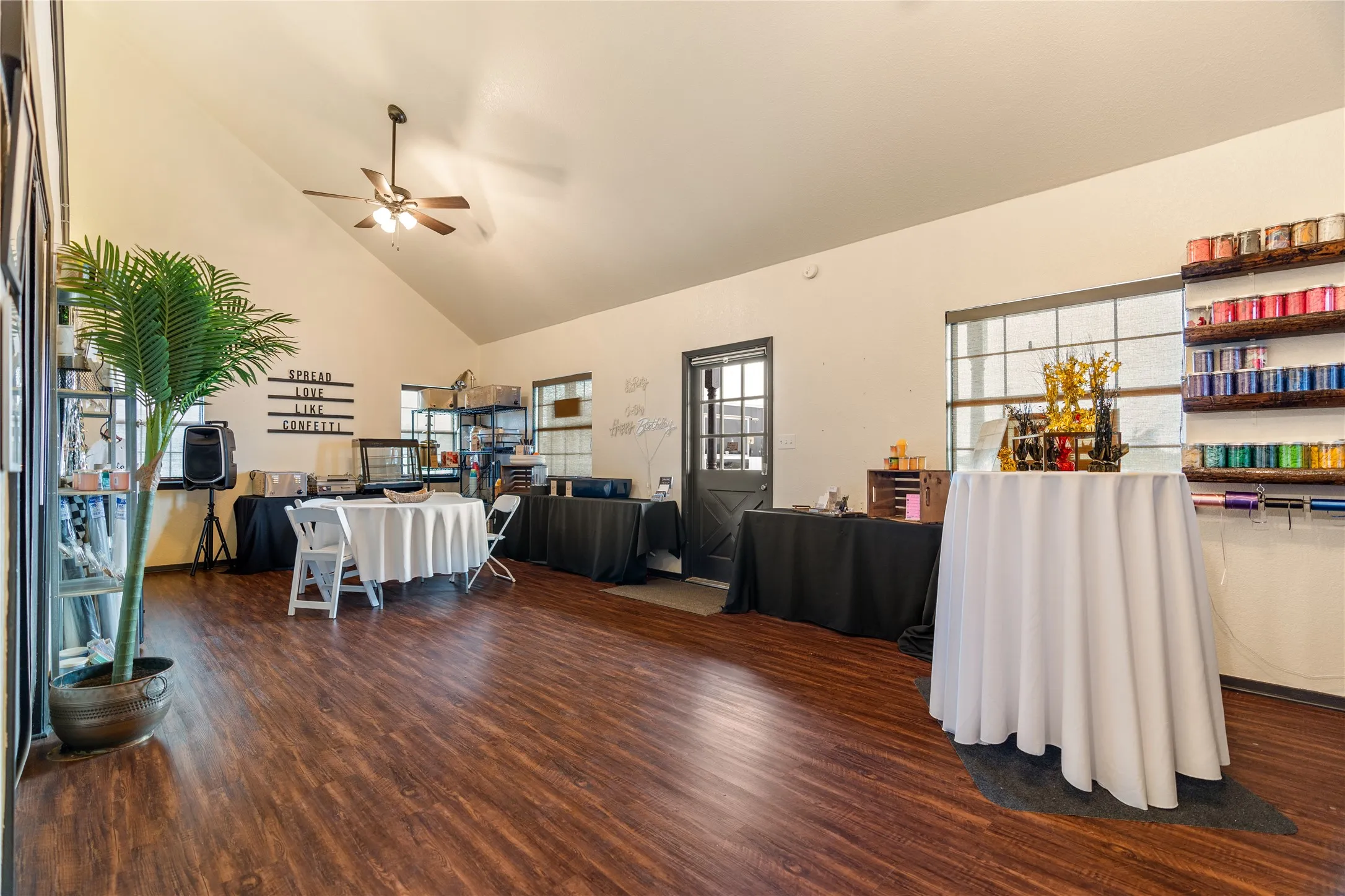 Office For Rent in Hill County , 5528 Fm 933, Whitney, Texas 76692, 0, 0, Garage spaces, 0 Sqft, built in 1995, Preowned, mls#21213637, Real Estate Agent in Whitney, Homes For Rent in Hill county, Homes For Rent in Whitney, Realtor in Whitney Texas, Real Estate Brokerage Independent Realty Texas, Luminita Cordes Realtor