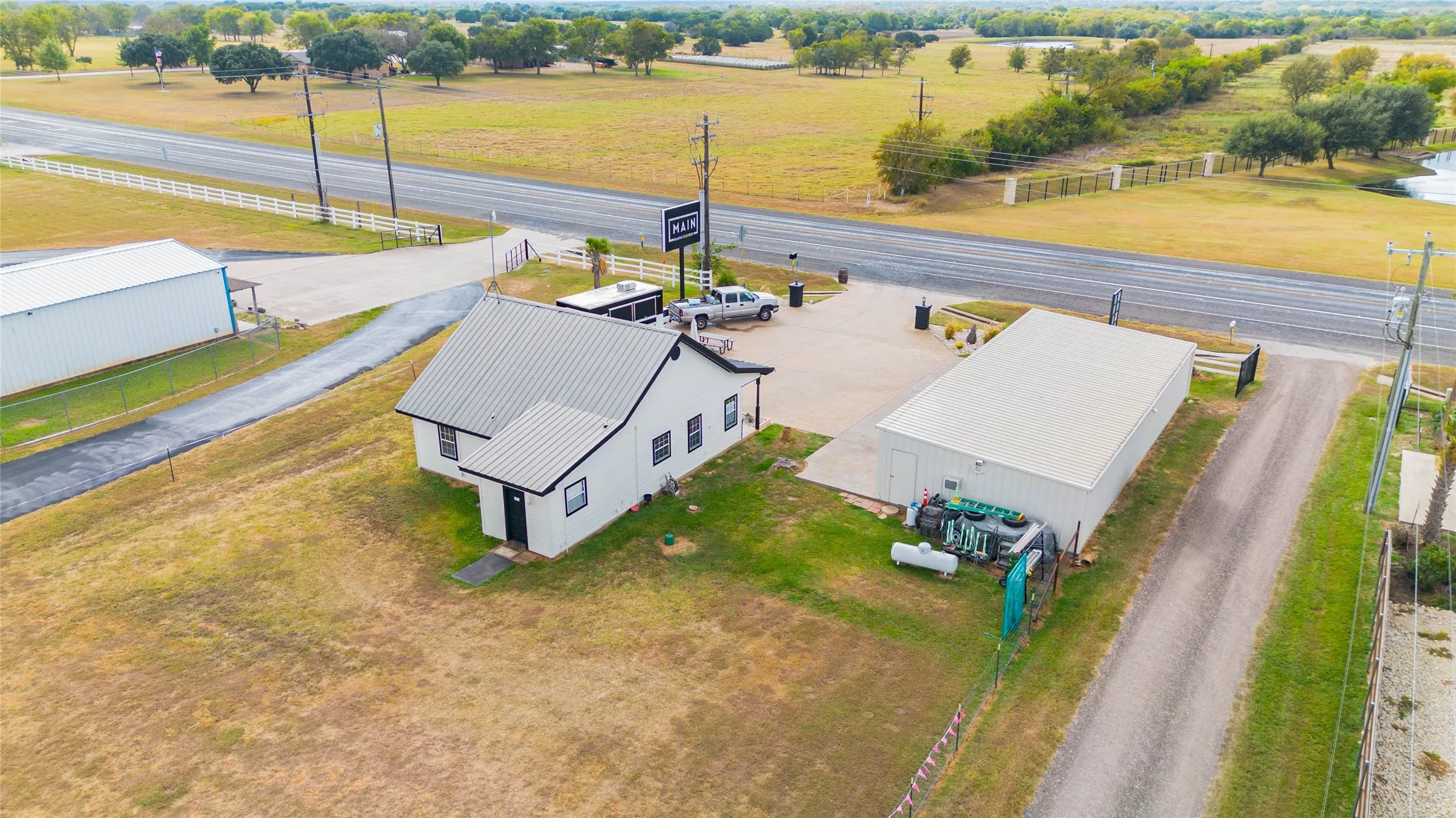 Office For Rent in Hill County , 5528 Fm 933, Whitney, Texas 76692, 0, 0, Garage spaces, 0 Sqft, built in 1995, Preowned, mls#21213637, Real Estate Agent in Whitney, Homes For Rent in Hill county, Homes For Rent in Whitney, Realtor in Whitney Texas, Real Estate Brokerage Independent Realty Texas, Luminita Cordes Realtor