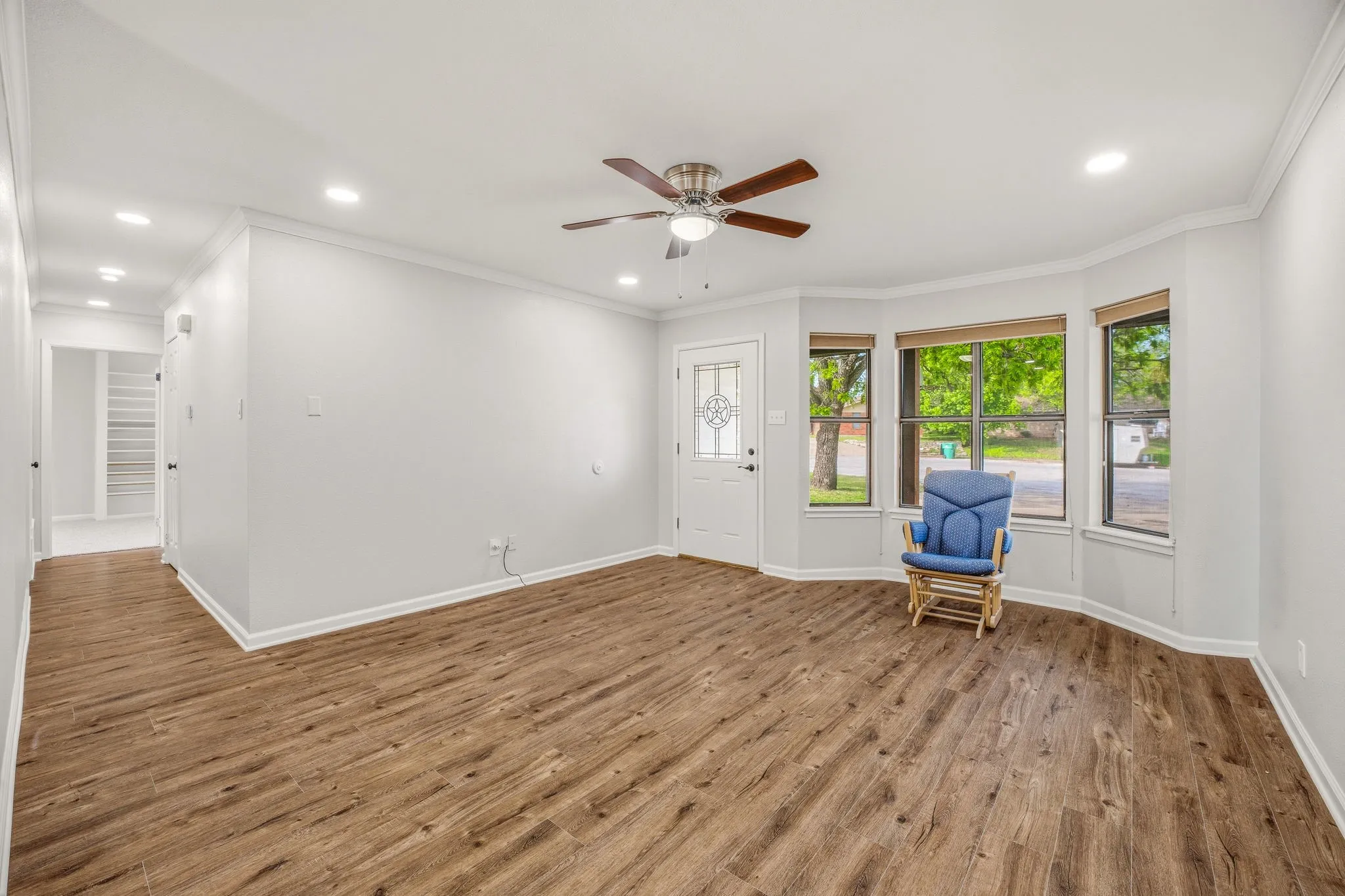 Single Family Residence For Sale in Erath County , 115 Doublehorn Street, Stephenville, Texas 76401, 3 Bedroom, 1 Bathroom, Garage spaces, 1,549 Sqft, built in 1981, mls#21244473, Real Estate Agent in Stephenville, Homes For Sale in Erath county, Homes For Sale in Stephenville, Realtor in Stephenville Texas, Real Estate Brokerage Independent Realty Texas, Luminita Cordes Realtor