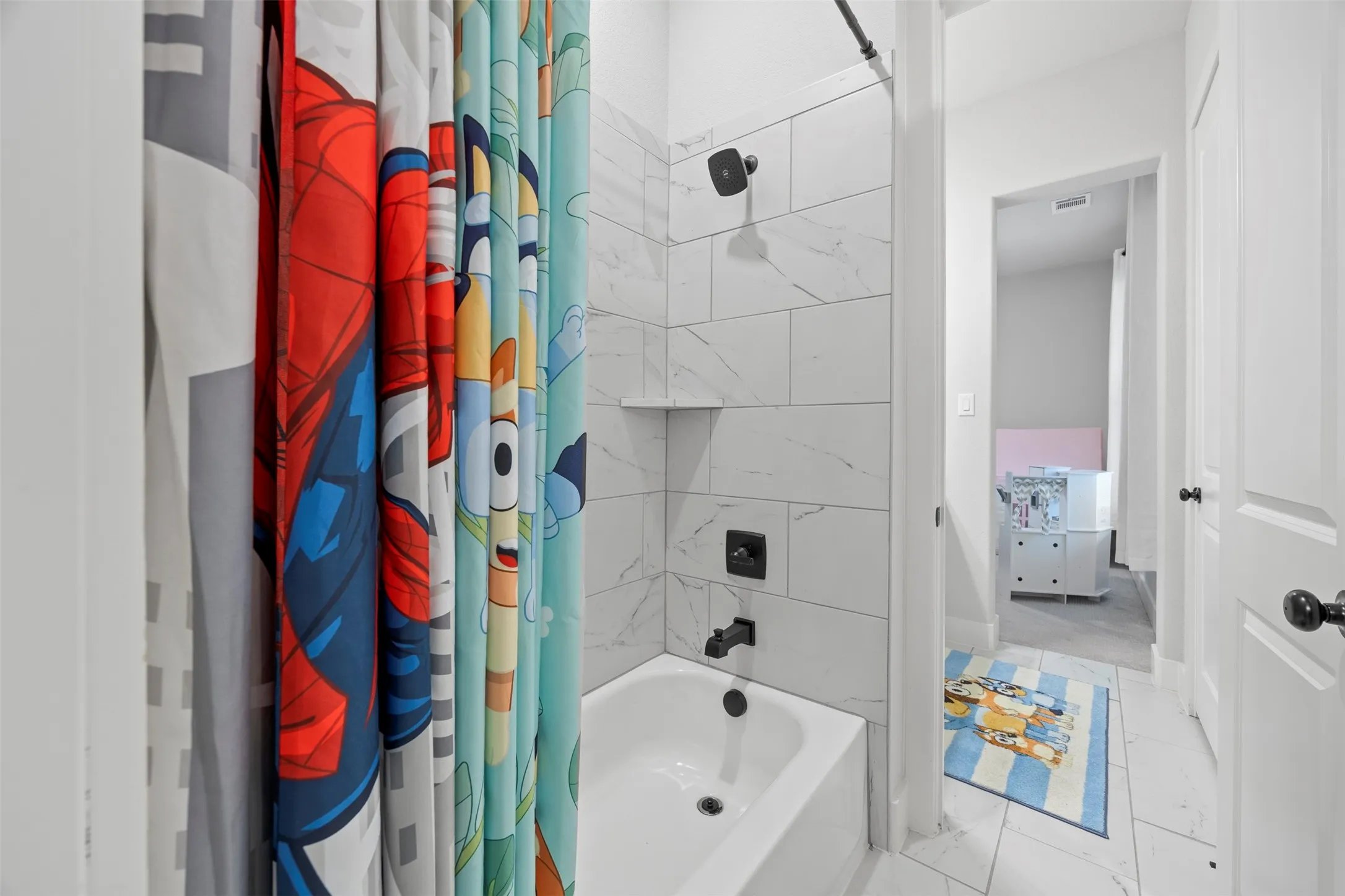 Jack & Jill Bath