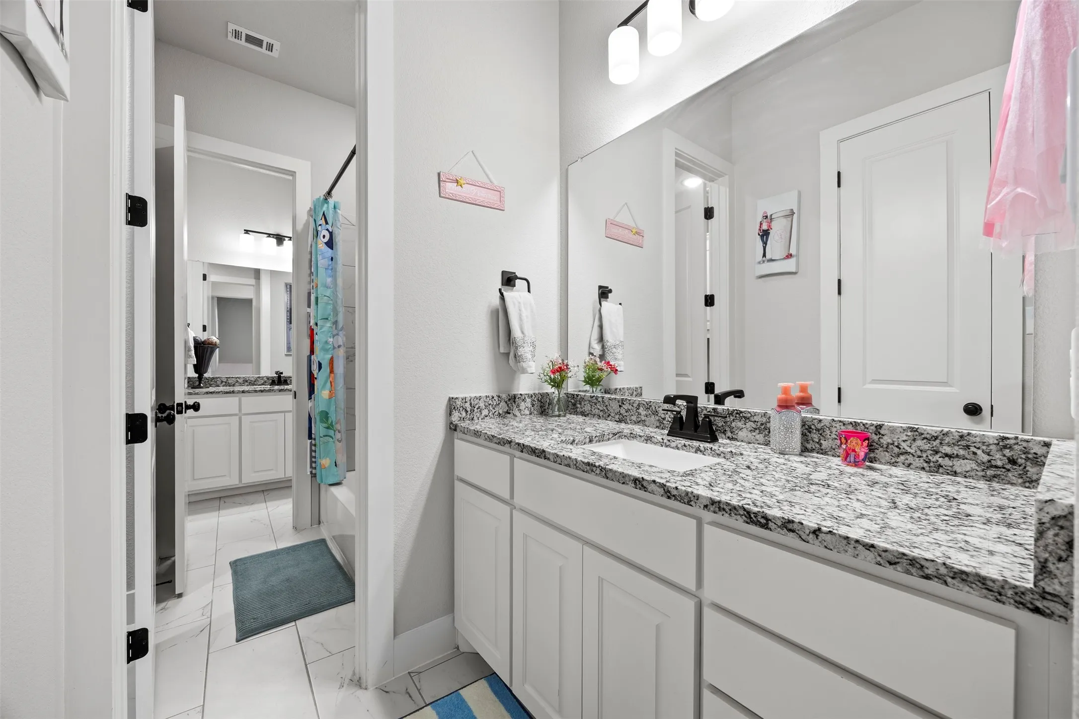 Jack & Jill Bath