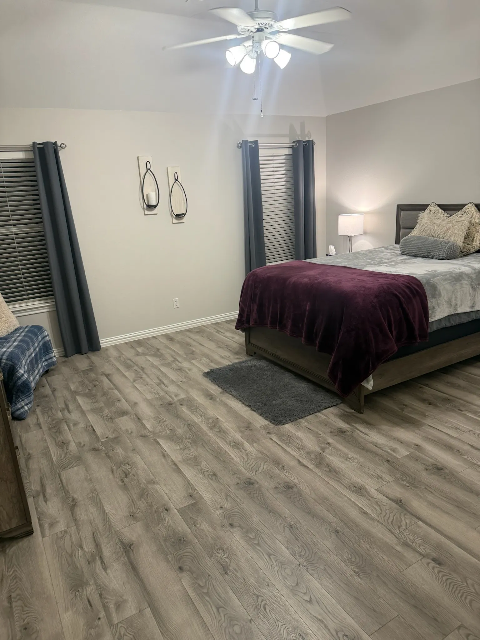 Single Family Residence For Sale in Tarrant County , 7809 Hightower Drive, North Richland Hills, Texas 76182, 3 Bedroom, 2 Bathroom, 2 Garage spaces, 2,117 Sqft, built in 1995, mls#21241327, Real Estate Agent in North Richland Hills, Homes For Sale in Tarrant county, Homes For Sale in North Richland Hills, Realtor in North Richland Hills Texas, Real Estate Brokerage Independent Realty Texas, Luminita Cordes Realtor