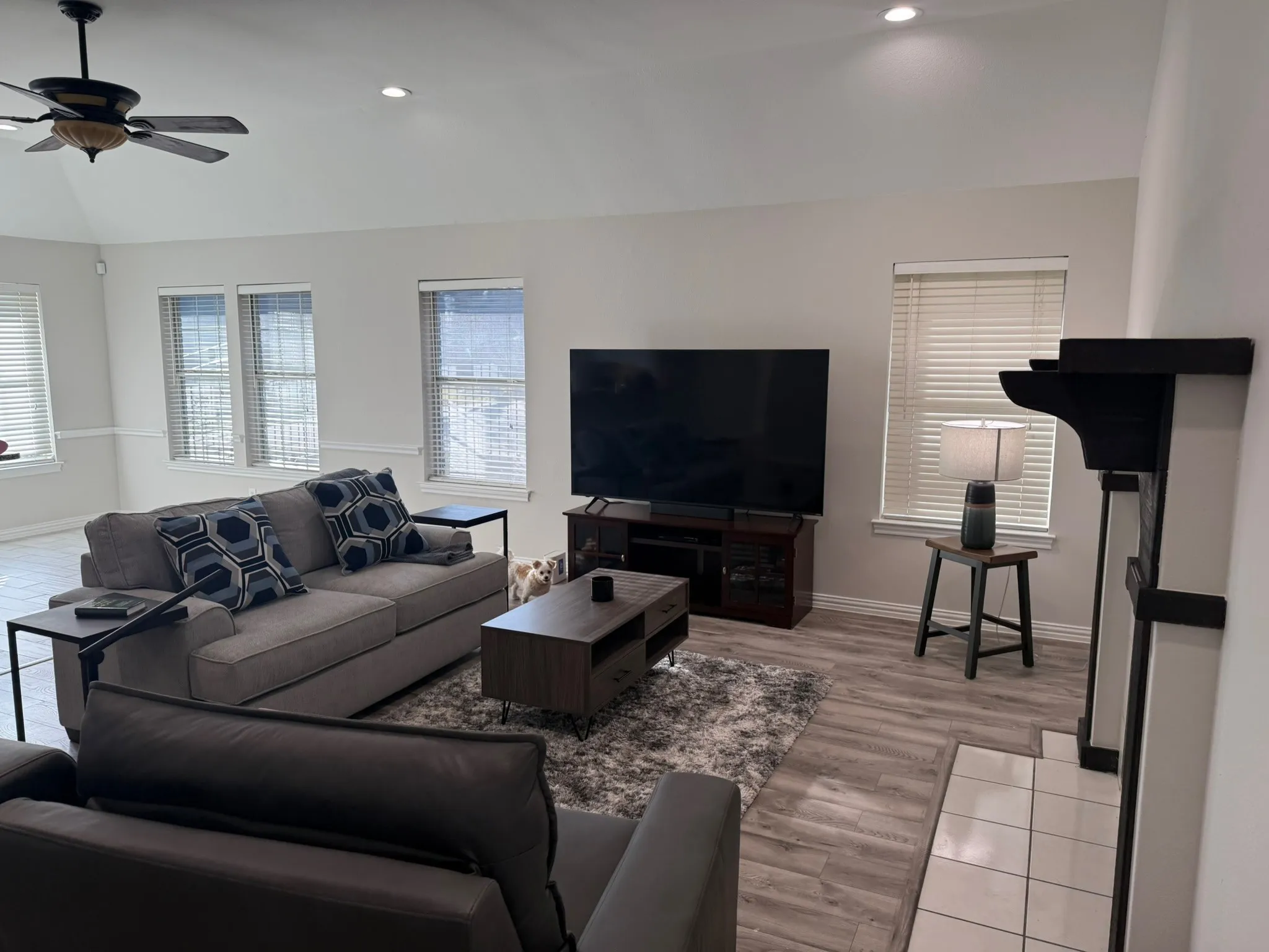 Single Family Residence For Sale in Tarrant County , 7809 Hightower Drive, North Richland Hills, Texas 76182, 3 Bedroom, 2 Bathroom, 2 Garage spaces, 2,117 Sqft, built in 1995, mls#21241327, Real Estate Agent in North Richland Hills, Homes For Sale in Tarrant county, Homes For Sale in North Richland Hills, Realtor in North Richland Hills Texas, Real Estate Brokerage Independent Realty Texas, Luminita Cordes Realtor