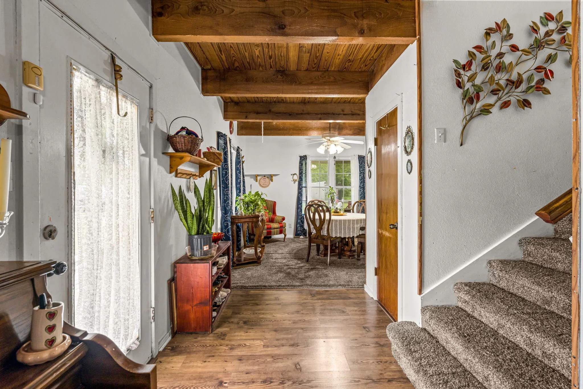 Single Family Residence For Sale in Denton County , 2038 Fm 455 W, Sanger, Texas 76266, 4 Bedrooms, 3 Bathrooms, Garage spaces, 2,207 Sqft, built in 1986, Preowned, Price $950,000, mls#21238621, Real Estate Agent in Sanger, Homes For Sale in Denton county, Homes For Sale in Sanger, Realtor in Sanger Texas, Real Estate Brokerage Independent Realty Texas, Luminita Cordes Realtor