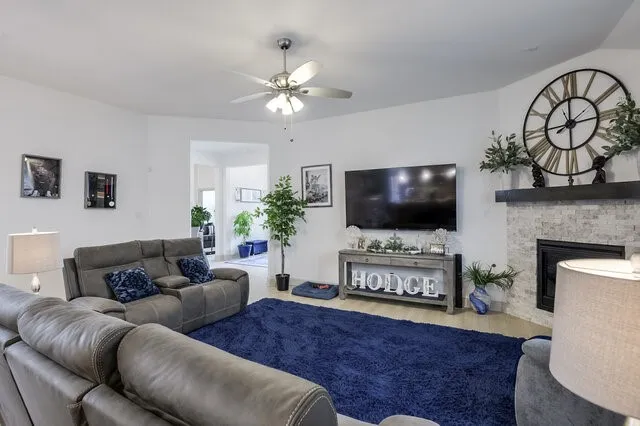Single Family Residence For Sale in Johnson County , 2616 Henley Way, Mansfield, Texas 76084, 4 Bedroom, 3 Bathroom, 2 Garage spaces, 2,395 Sqft, built in 2023, Preowned, mls#21229049, Real Estate Agent in Mansfield, Homes For Sale in Johnson county, Homes For Sale in Mansfield, Realtor in Mansfield Texas, Real Estate Brokerage Independent Realty Texas, Luminita Cordes Realtor