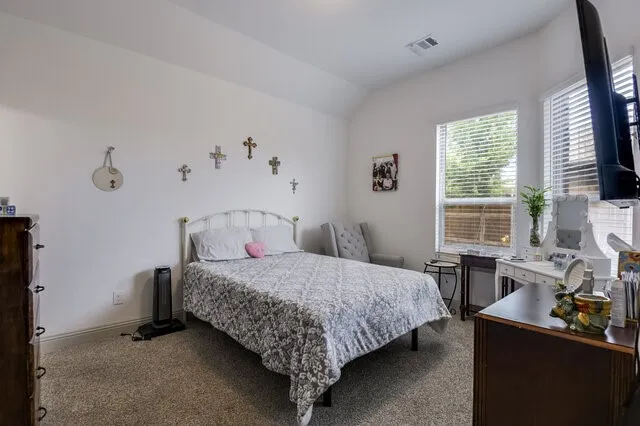Bedroom with en suite