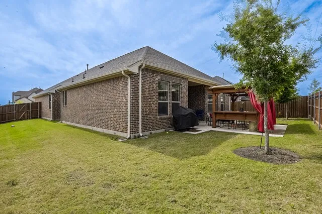 Single Family Residence For Sale in Johnson County , 2616 Henley Way, Mansfield, Texas 76084, 4 Bedroom, 3 Bathroom, 2 Garage spaces, 2,395 Sqft, built in 2023, Preowned, mls#21229049, Real Estate Agent in Mansfield, Homes For Sale in Johnson county, Homes For Sale in Mansfield, Realtor in Mansfield Texas, Real Estate Brokerage Independent Realty Texas, Luminita Cordes Realtor