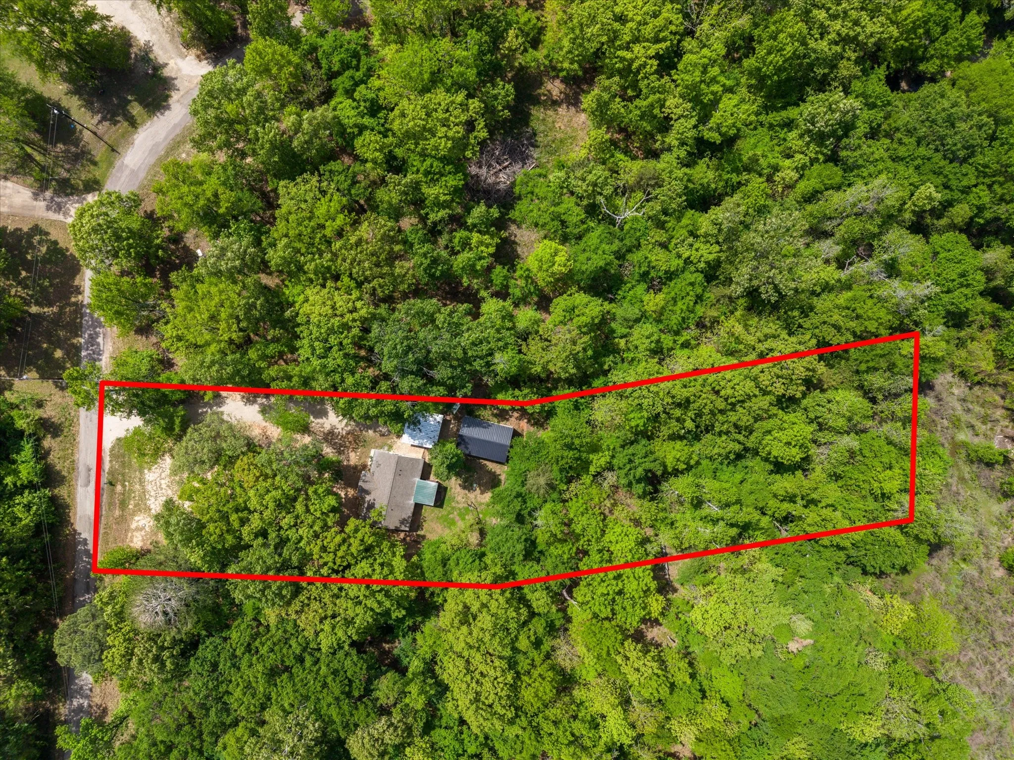 Single Family Residence For Sale in Wood County , 353 PR 5861, Yantis, Texas 75497, 2 Bedroom, 1 Bathroom, Garage spaces, 975 Sqft, built in 2019, Preowned, mls#21224558, Real Estate Agent in Yantis, Homes For Sale in Wood county, Homes For Sale in Yantis, Realtor in Yantis Texas, Real Estate Brokerage Independent Realty Texas, Luminita Cordes Realtor