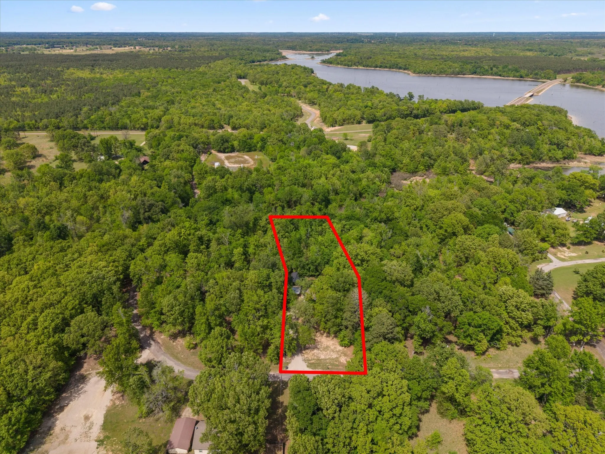 Single Family Residence For Sale in Wood County , 353 PR 5861, Yantis, Texas 75497, 2 Bedroom, 1 Bathroom, Garage spaces, 975 Sqft, built in 2019, Preowned, mls#21224558, Real Estate Agent in Yantis, Homes For Sale in Wood county, Homes For Sale in Yantis, Realtor in Yantis Texas, Real Estate Brokerage Independent Realty Texas, Luminita Cordes Realtor
