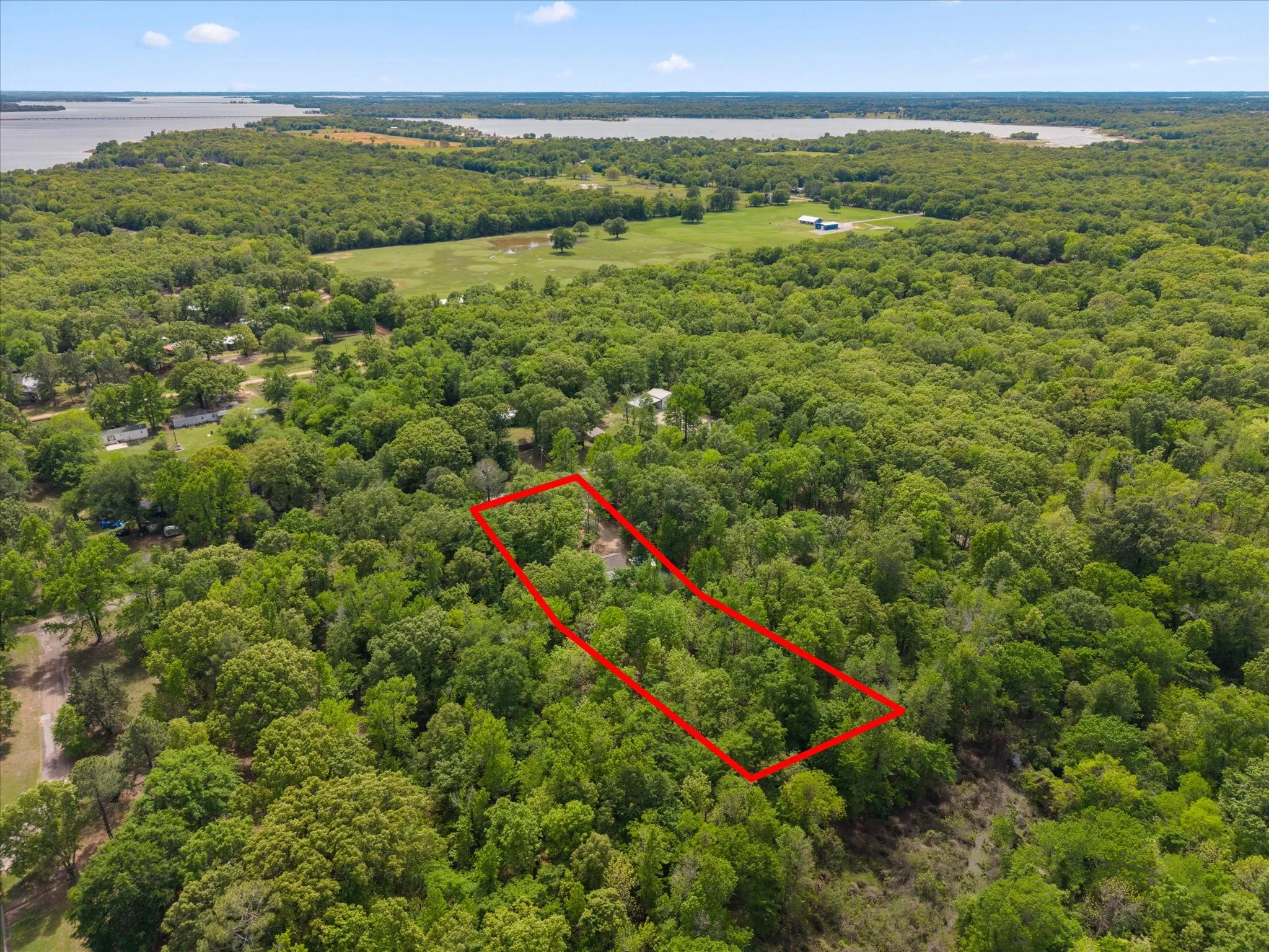 Single Family Residence For Sale in Wood County , 353 PR 5861, Yantis, Texas 75497, 2 Bedroom, 1 Bathroom, Garage spaces, 975 Sqft, built in 2019, Preowned, mls#21224558, Real Estate Agent in Yantis, Homes For Sale in Wood county, Homes For Sale in Yantis, Realtor in Yantis Texas, Real Estate Brokerage Independent Realty Texas, Luminita Cordes Realtor