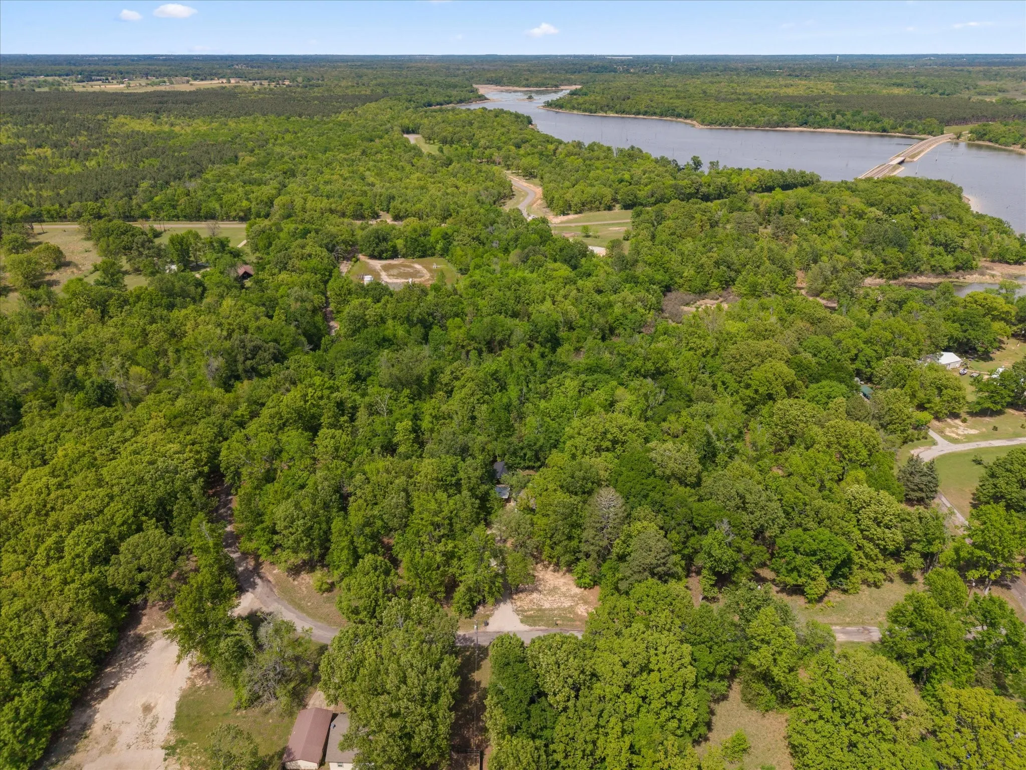 Single Family Residence For Sale in Wood County , 353 PR 5861, Yantis, Texas 75497, 2 Bedroom, 1 Bathroom, Garage spaces, 975 Sqft, built in 2019, Preowned, mls#21224558, Real Estate Agent in Yantis, Homes For Sale in Wood county, Homes For Sale in Yantis, Realtor in Yantis Texas, Real Estate Brokerage Independent Realty Texas, Luminita Cordes Realtor