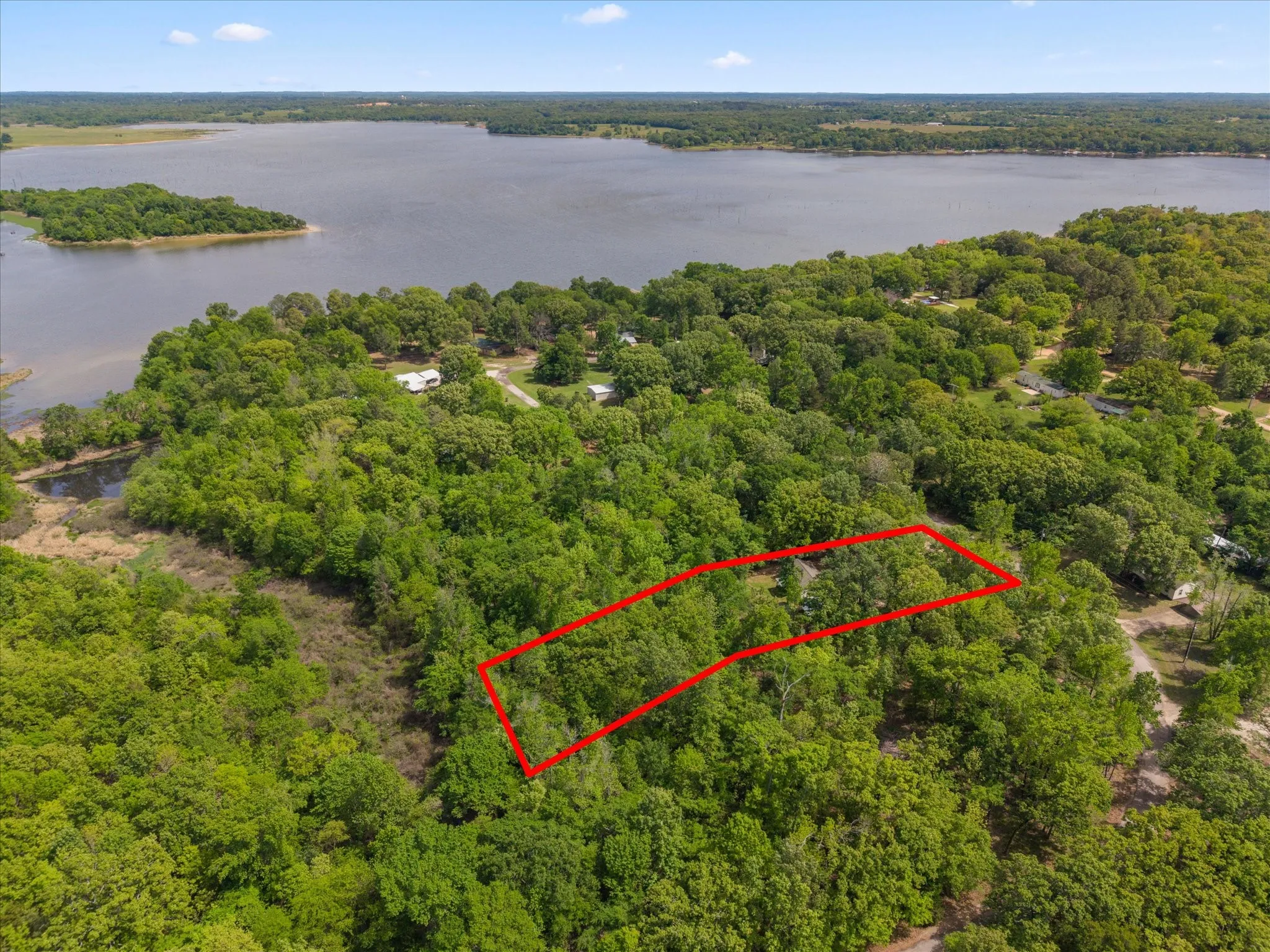 Single Family Residence For Sale in Wood County , 353 PR 5861, Yantis, Texas 75497, 2 Bedroom, 1 Bathroom, Garage spaces, 975 Sqft, built in 2019, Preowned, mls#21224558, Real Estate Agent in Yantis, Homes For Sale in Wood county, Homes For Sale in Yantis, Realtor in Yantis Texas, Real Estate Brokerage Independent Realty Texas, Luminita Cordes Realtor