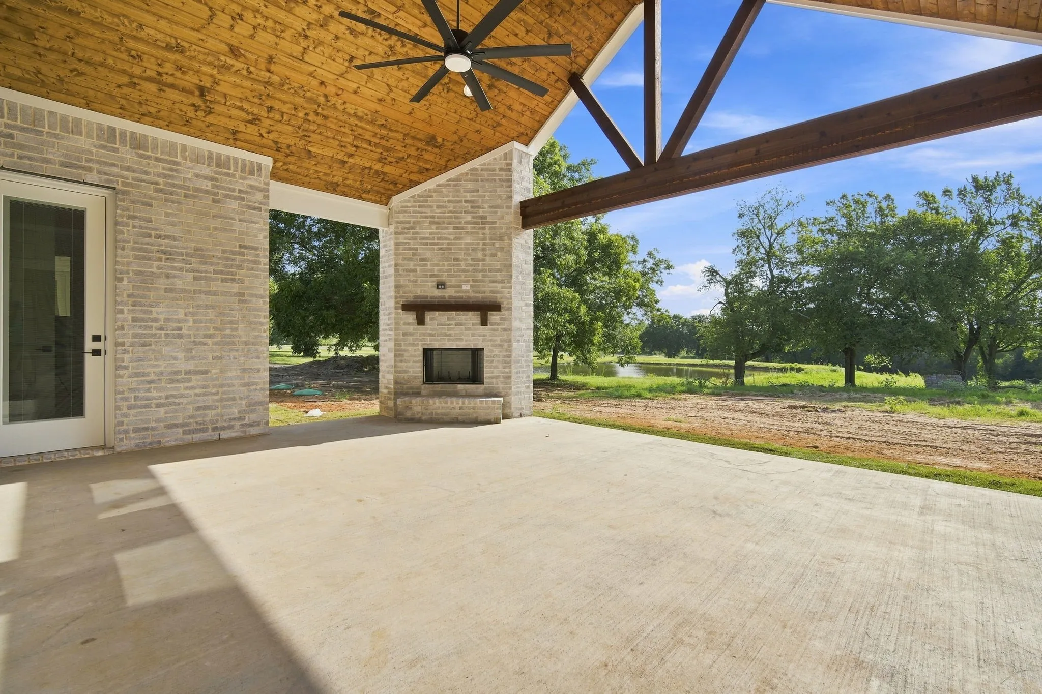 Single Family Residence For Sale in Johnson County , 2008 Beauty Berry Court, Cleburne, Texas 76031, 4 Bedroom, 4 Bathroom, 3 Garage spaces, 3,220 Sqft, built in 2026, mls#21244481, Real Estate Agent in Cleburne, Homes For Sale in Johnson county, Homes For Sale in Cleburne, Realtor in Cleburne Texas, Real Estate Brokerage Independent Realty Texas, Luminita Cordes Realtor