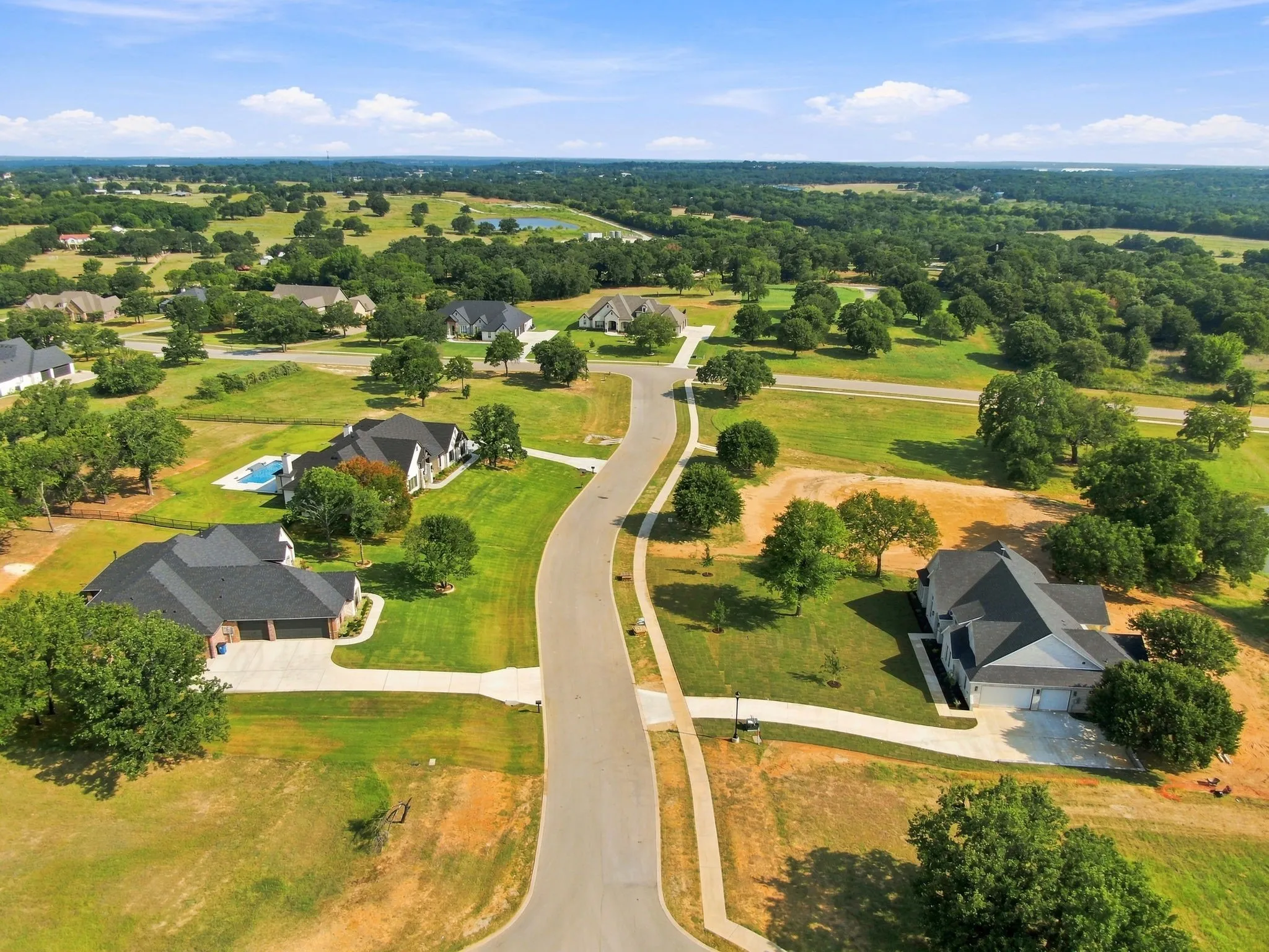 Single Family Residence For Sale in Johnson County , 2008 Beauty Berry Court, Cleburne, Texas 76031, 4 Bedroom, 4 Bathroom, 3 Garage spaces, 3,220 Sqft, built in 2026, mls#21244481, Real Estate Agent in Cleburne, Homes For Sale in Johnson county, Homes For Sale in Cleburne, Realtor in Cleburne Texas, Real Estate Brokerage Independent Realty Texas, Luminita Cordes Realtor