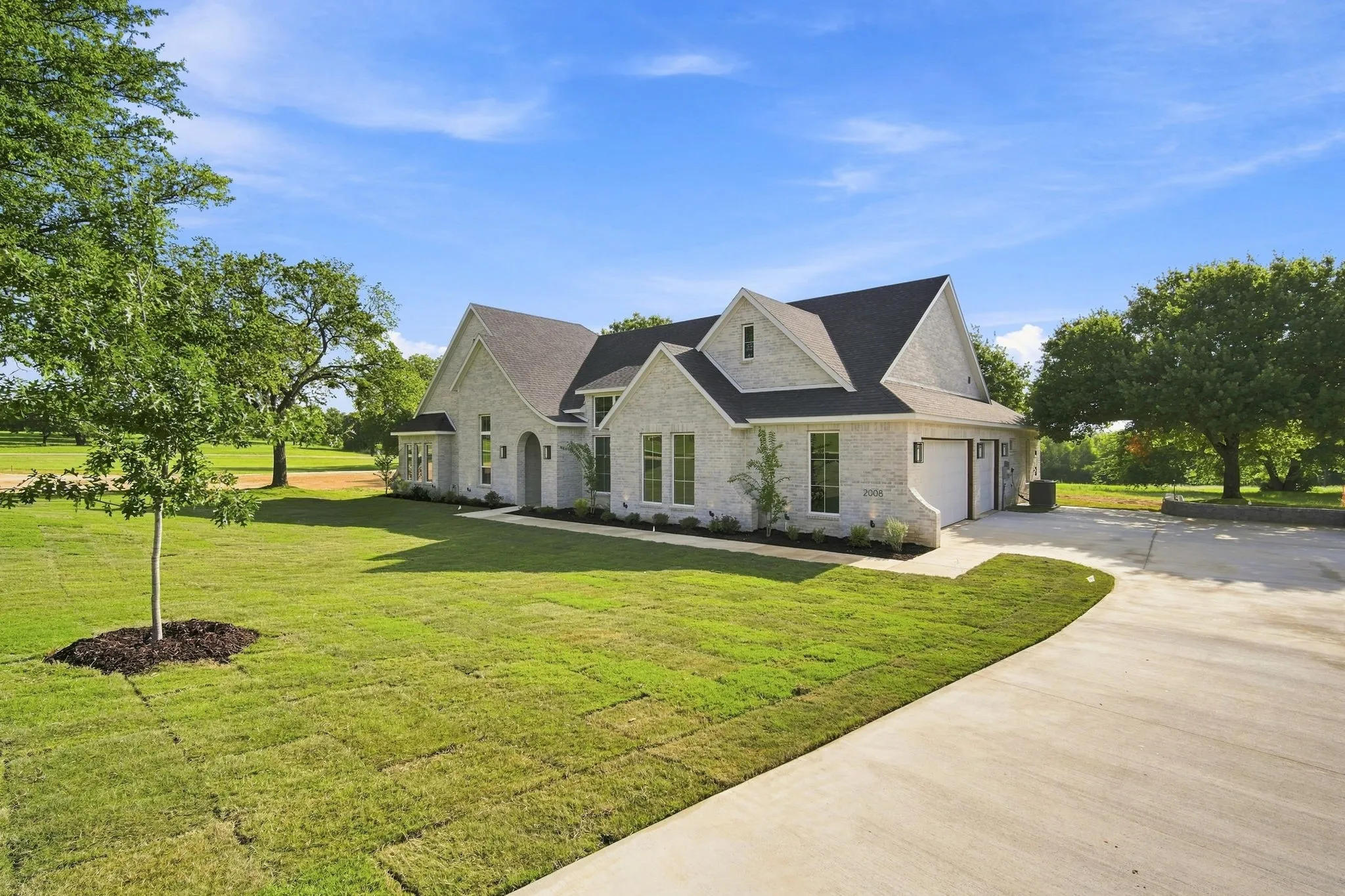 Single Family Residence For Sale in Johnson County , 2008 Beauty Berry Court, Cleburne, Texas 76031, 4 Bedroom, 4 Bathroom, 3 Garage spaces, 3,220 Sqft, built in 2026, mls#21244481, Real Estate Agent in Cleburne, Homes For Sale in Johnson county, Homes For Sale in Cleburne, Realtor in Cleburne Texas, Real Estate Brokerage Independent Realty Texas, Luminita Cordes Realtor