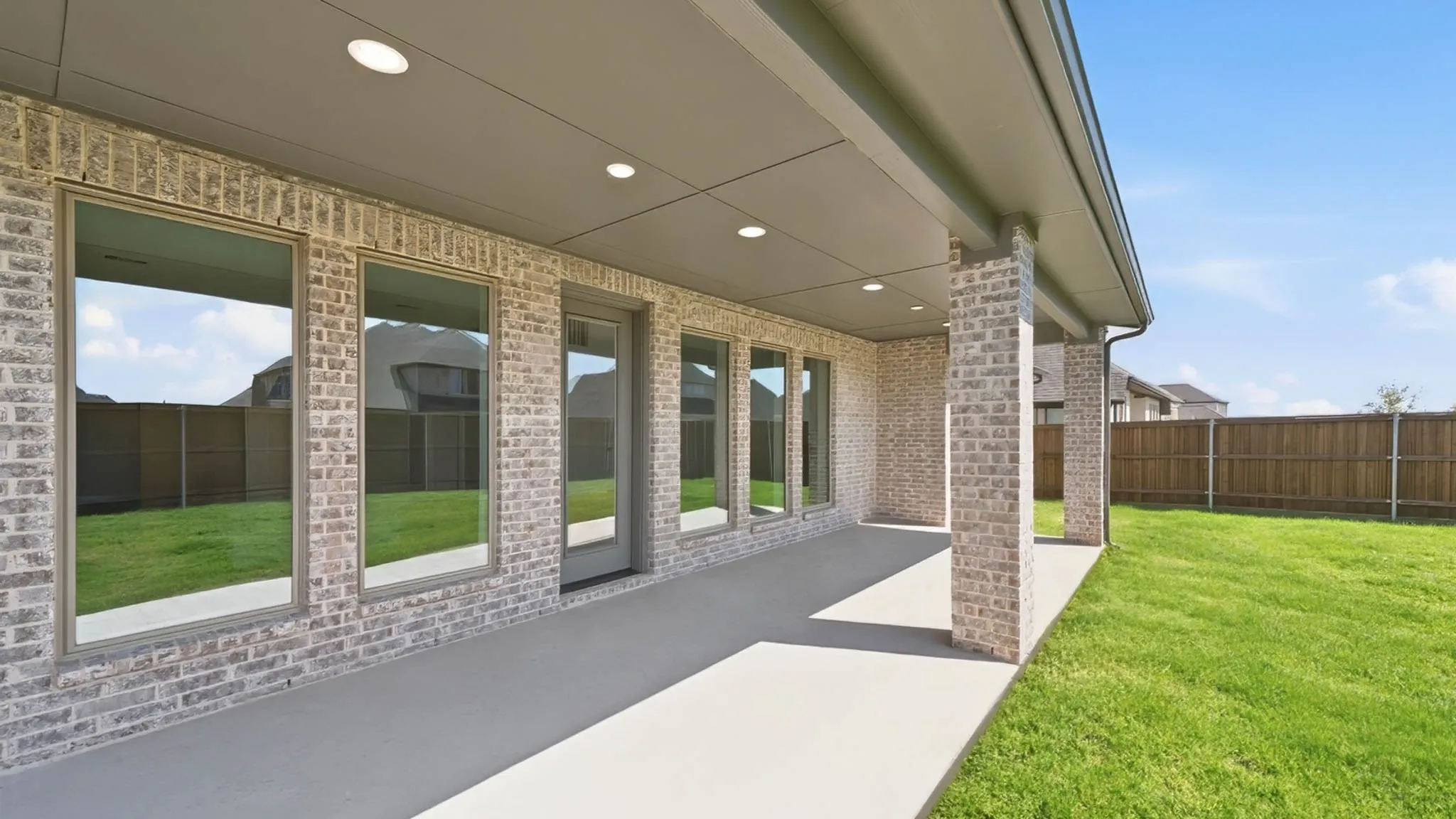 Single Family Residence For Sale in Ellis County , 252 Woodoat Road, Waxahachie, Texas 75165, 4 Bedroom, 4 Bathroom, 3 Garage spaces, 3,395 Sqft, built in 2026, New Construction - Incomplete, mls#21244578, Real Estate Agent in Waxahachie, Homes For Sale in Ellis county, Homes For Sale in Waxahachie, Realtor in Waxahachie Texas, Real Estate Brokerage Independent Realty Texas, Luminita Cordes Realtor