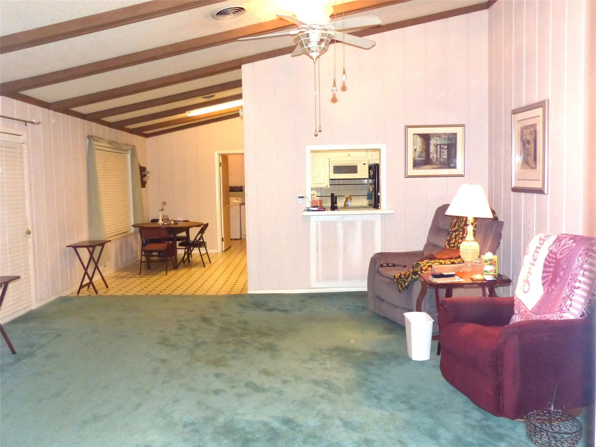 Single Family Residence For Sale in Mc Culloch County , 2105 Stanton, Brady, Texas 76825, 3 Bedrooms, 2 Bathrooms, 2 Garage spaces, 2,064 Sqft, built in 1975, Price $289,000, mls#21244608, Real Estate Agent in Brady, Homes For Sale in Mc Culloch county, Homes For Sale in Brady, Realtor in Brady Texas, Real Estate Brokerage Independent Realty Texas, Luminita Cordes Realtor