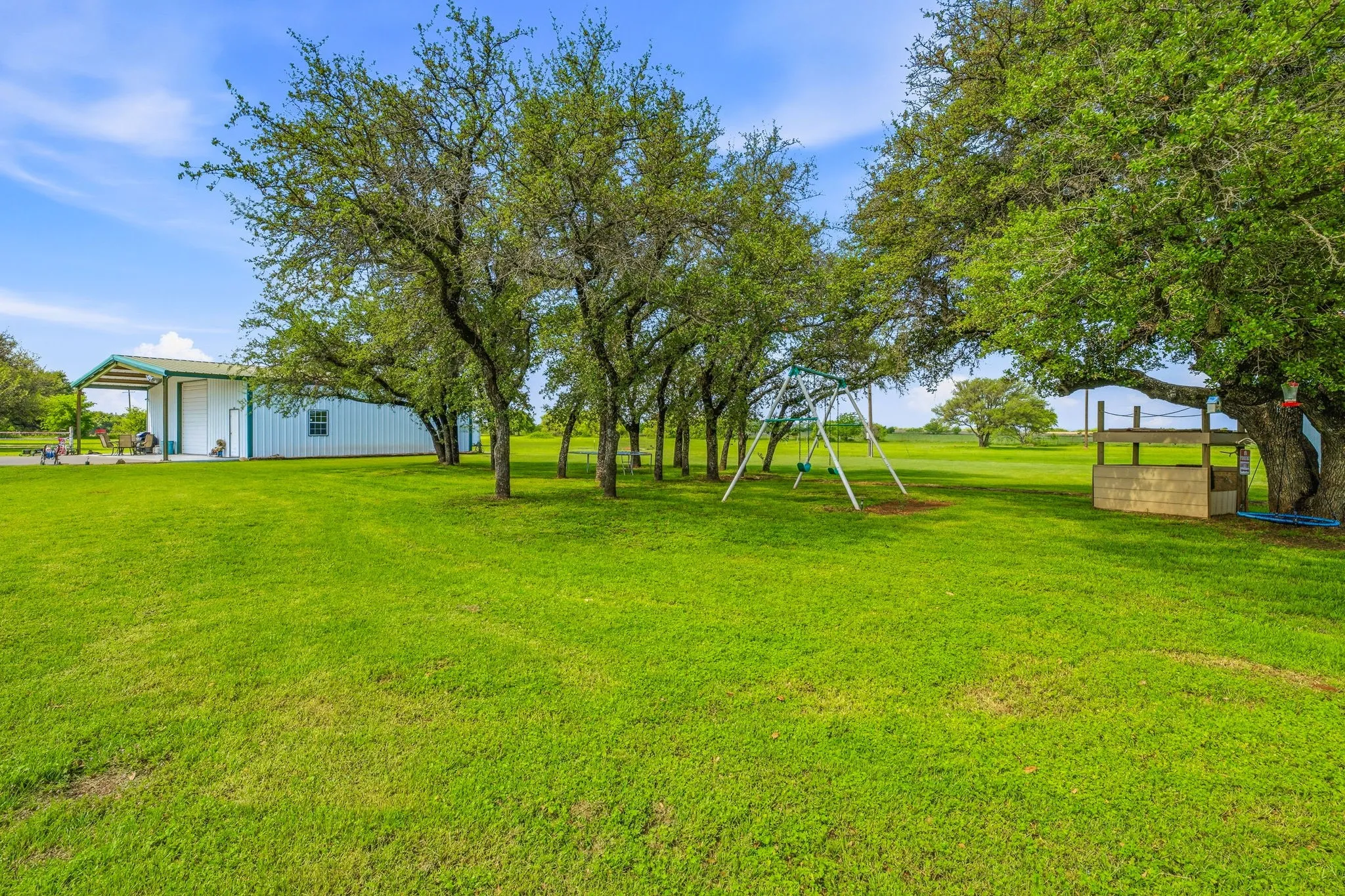 Mobile Home For Sale in Young County , 1262 Rosser Ranch Road, Graham, Texas 76450, 3 Bedroom, 2 Bathroom, Garage spaces, 1,792 Sqft, built in 2015, Preowned, mls#21243545, Real Estate Agent in Graham, Homes For Sale in Young county, Homes For Sale in Graham, Realtor in Graham Texas, Real Estate Brokerage Independent Realty Texas, Luminita Cordes Realtor