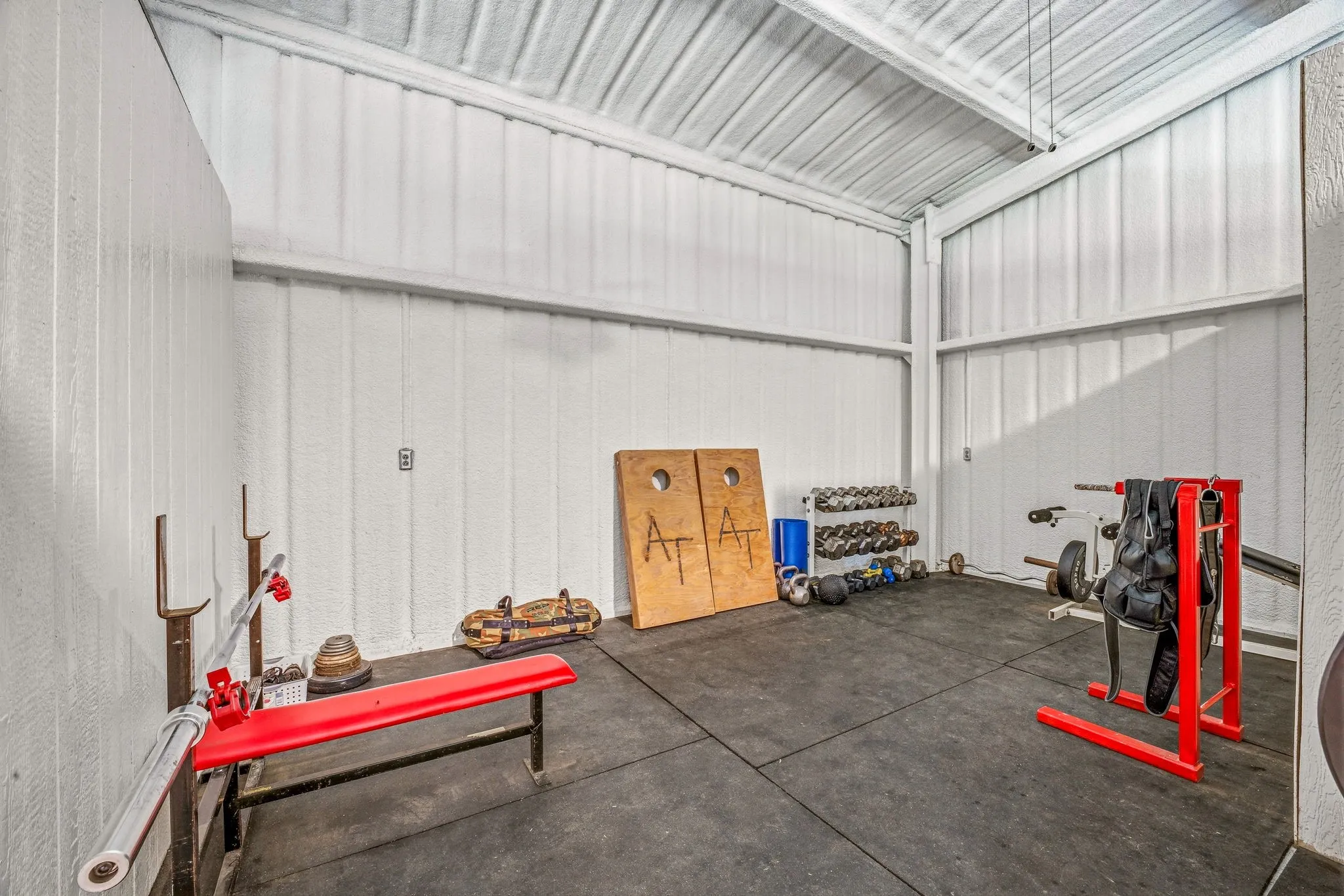 Mobile Home For Sale in Young County , 1262 Rosser Ranch Road, Graham, Texas 76450, 3 Bedroom, 2 Bathroom, Garage spaces, 1,792 Sqft, built in 2015, Preowned, mls#21243545, Real Estate Agent in Graham, Homes For Sale in Young county, Homes For Sale in Graham, Realtor in Graham Texas, Real Estate Brokerage Independent Realty Texas, Luminita Cordes Realtor