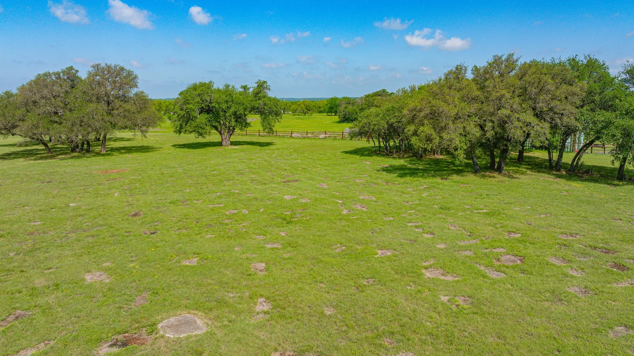 Mobile Home For Sale in Young County , 1262 Rosser Ranch Road, Graham, Texas 76450, 3 Bedroom, 2 Bathroom, Garage spaces, 1,792 Sqft, built in 2015, Preowned, mls#21243545, Real Estate Agent in Graham, Homes For Sale in Young county, Homes For Sale in Graham, Realtor in Graham Texas, Real Estate Brokerage Independent Realty Texas, Luminita Cordes Realtor