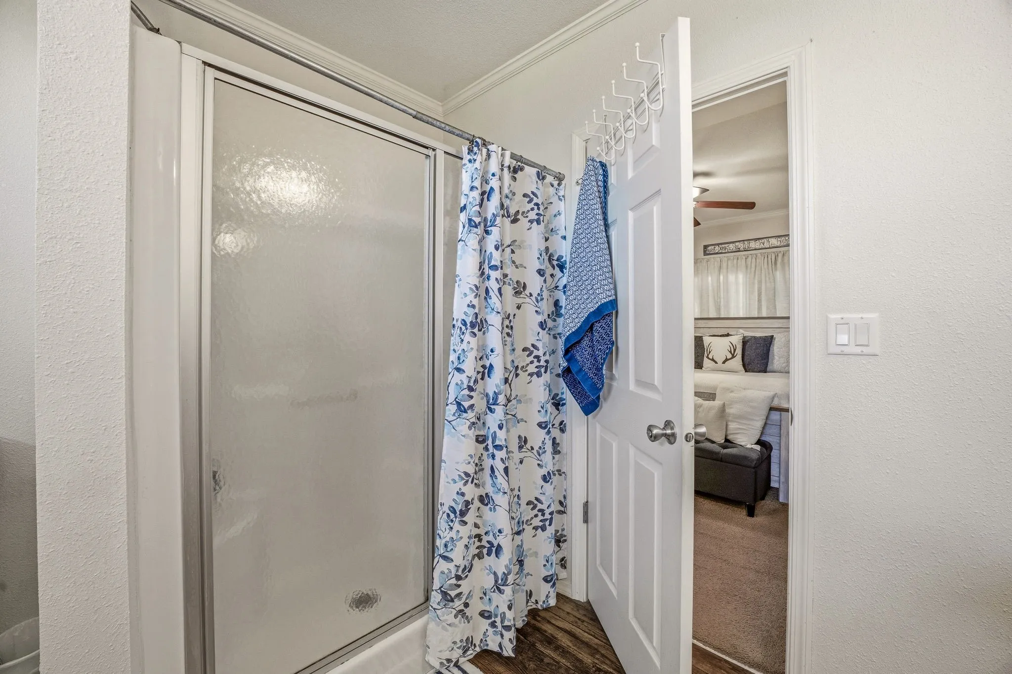 Mobile Home For Sale in Young County , 1262 Rosser Ranch Road, Graham, Texas 76450, 3 Bedroom, 2 Bathroom, Garage spaces, 1,792 Sqft, built in 2015, Preowned, mls#21243545, Real Estate Agent in Graham, Homes For Sale in Young county, Homes For Sale in Graham, Realtor in Graham Texas, Real Estate Brokerage Independent Realty Texas, Luminita Cordes Realtor