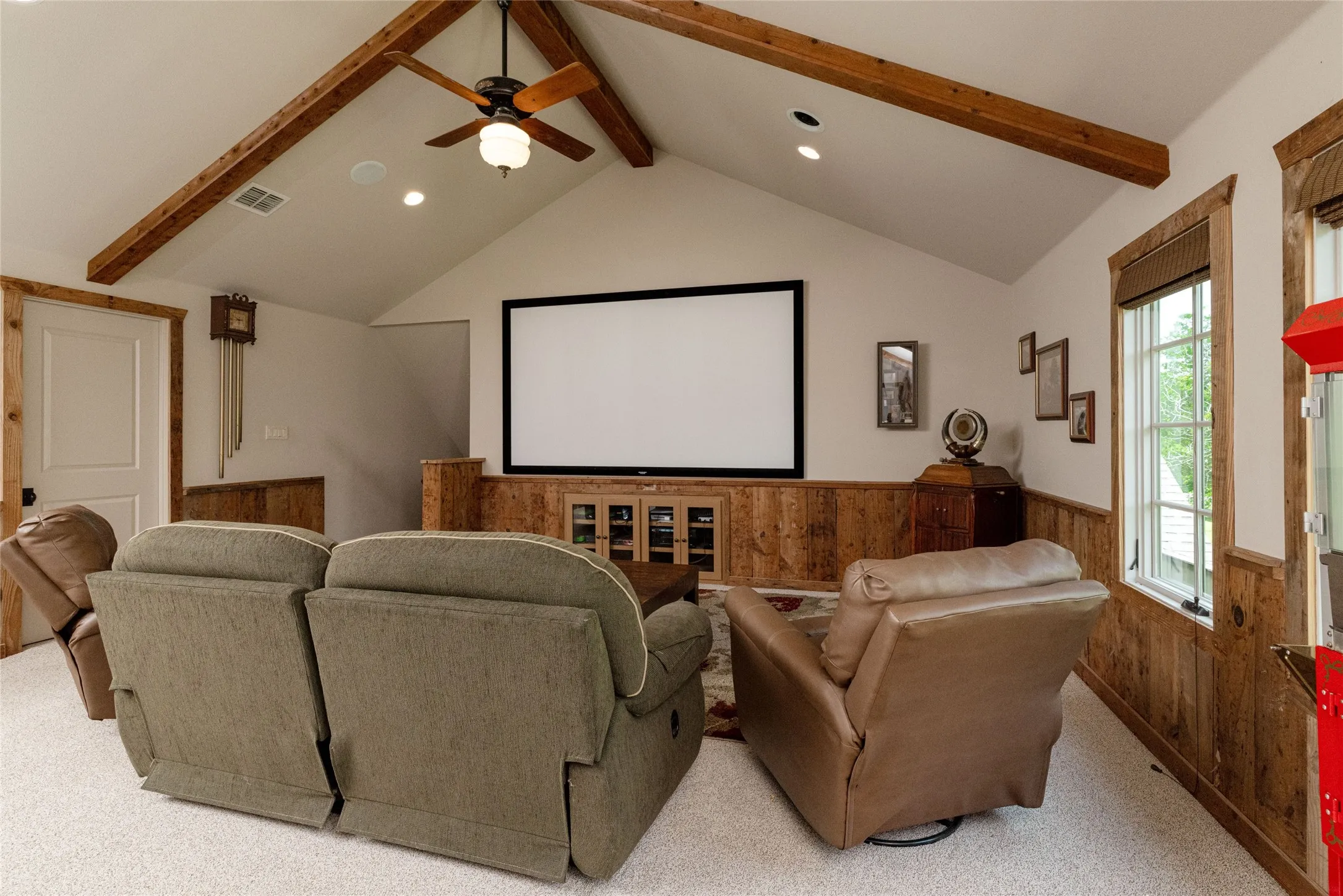 Single Family Residence For Sale in Tarrant County , 1331 Bancroft Road, Keller, Texas 76262, 5 Bedroom, 5 Bathroom, 4 Garage spaces, 4,875 Sqft, built in 2013, Preowned, mls#21242217, Real Estate Agent in Keller, Homes For Sale in Tarrant county, Homes For Sale in Keller, Realtor in Keller Texas, Real Estate Brokerage Independent Realty Texas, Luminita Cordes Realtor
