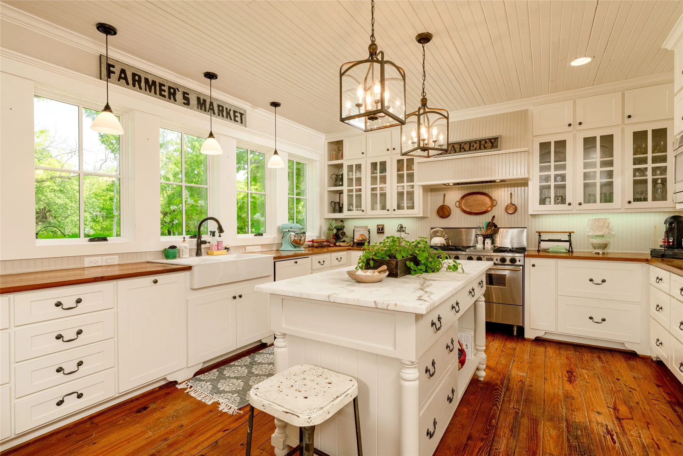 Single Family Residence For Sale in Tarrant County , 1331 Bancroft Road, Keller, Texas 76262, 5 Bedroom, 5 Bathroom, 4 Garage spaces, 4,875 Sqft, built in 2013, Preowned, mls#21242217, Real Estate Agent in Keller, Homes For Sale in Tarrant county, Homes For Sale in Keller, Realtor in Keller Texas, Real Estate Brokerage Independent Realty Texas, Luminita Cordes Realtor