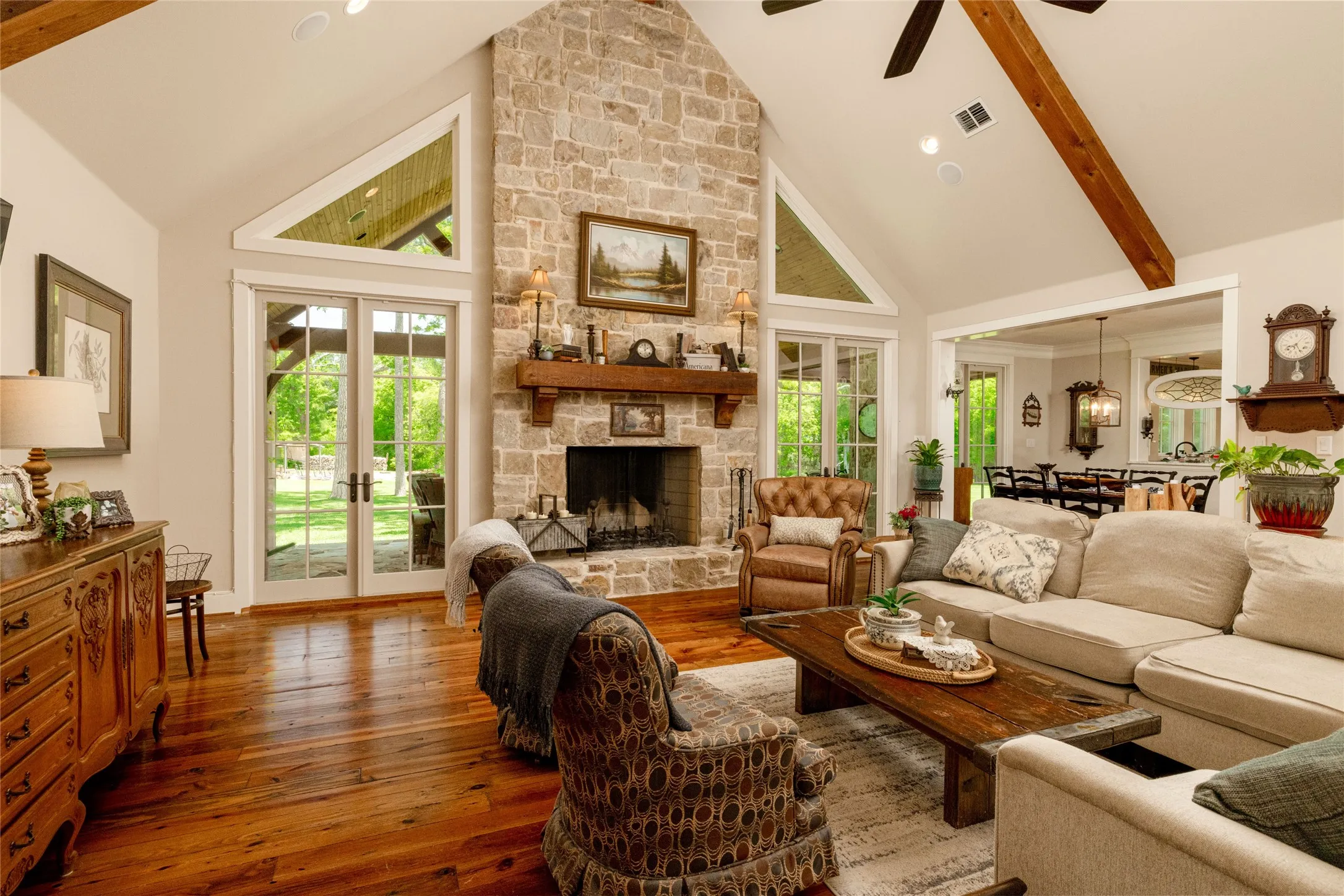Single Family Residence For Sale in Tarrant County , 1331 Bancroft Road, Keller, Texas 76262, 5 Bedroom, 5 Bathroom, 4 Garage spaces, 4,875 Sqft, built in 2013, Preowned, mls#21242217, Real Estate Agent in Keller, Homes For Sale in Tarrant county, Homes For Sale in Keller, Realtor in Keller Texas, Real Estate Brokerage Independent Realty Texas, Luminita Cordes Realtor