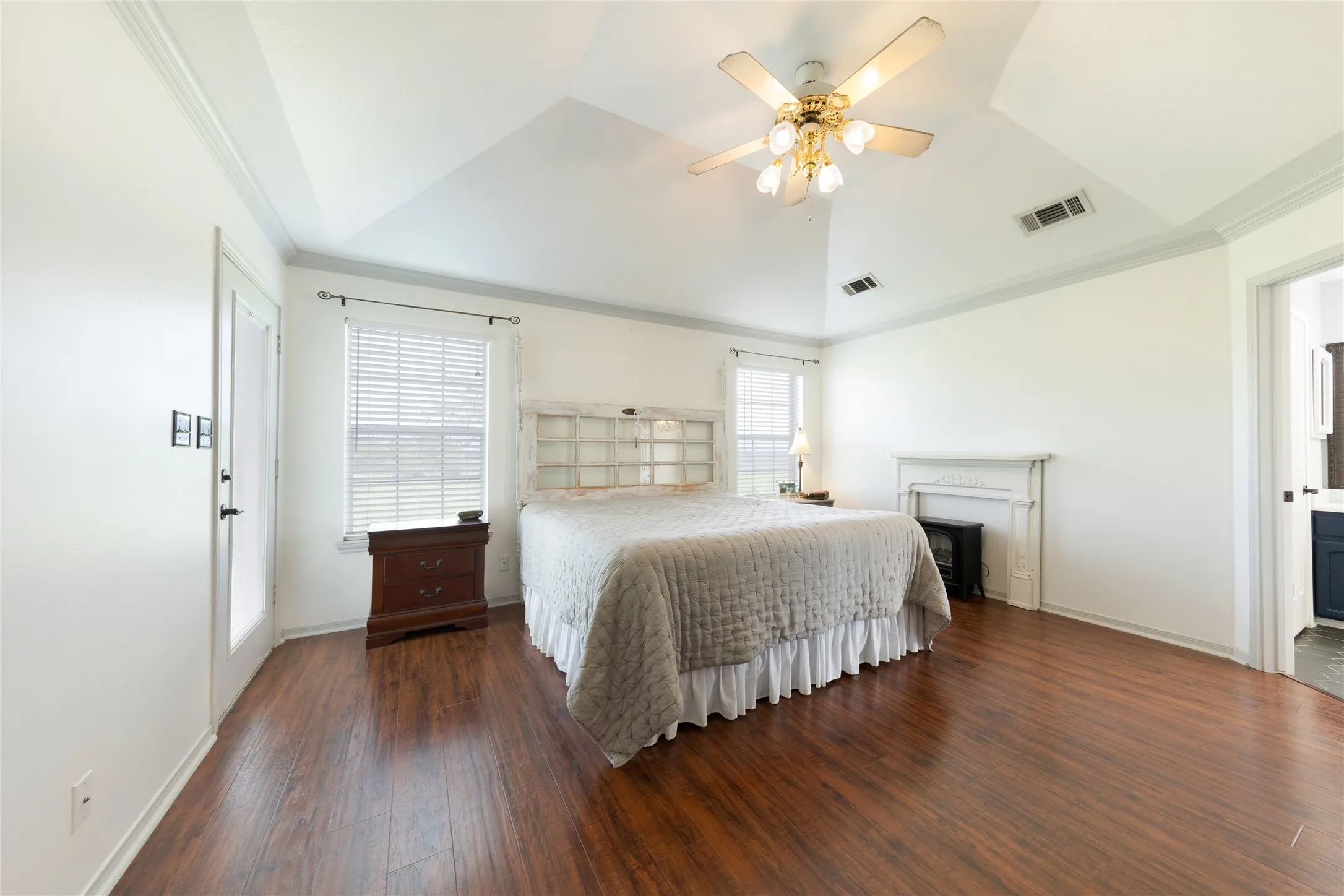 Ranch For Sale in Milam County , 730 County Road 226A, Cameron, Texas 76520, 0, 0, Garage spaces, 0 Sqft, built in 1997, mls#21244670, Real Estate Agent in Cameron, Homes For Sale in Milam county, Homes For Sale in Cameron, Realtor in Cameron Texas, Real Estate Brokerage Independent Realty Texas, Luminita Cordes Realtor