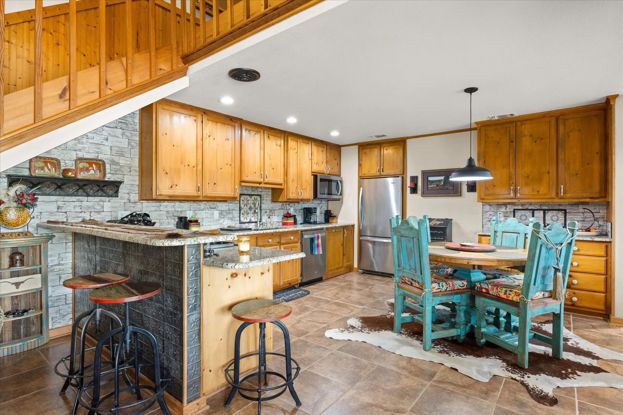 Farm For Sale in Erath County , 31577 N US Highway 281, Lipan, Texas 76462, 3 Bedroom, 2 Bathroom, Garage spaces, 2,078 Sqft, built in 1999, Preowned, mls#21244347, Real Estate Agent in Lipan, Homes For Sale in Erath county, Homes For Sale in Lipan, Realtor in Lipan Texas, Real Estate Brokerage Independent Realty Texas, Luminita Cordes Realtor
