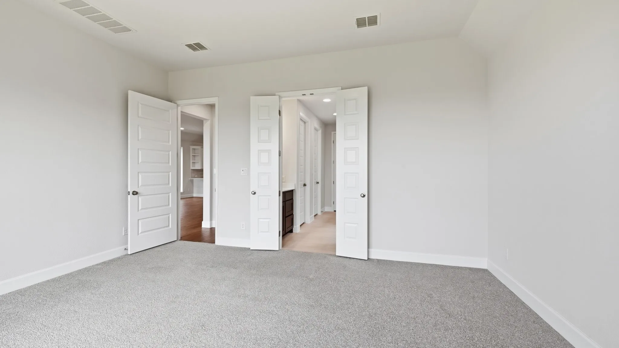Single Family Residence For Sale in Kaufman County , 2907 Soaring Hills Drive, Forney, Texas 75126, 4 Bedroom, 3 Bathroom, 2 Garage spaces, 2,169 Sqft, built in 2026, New Construction - Incomplete, mls#21244695, Real Estate Agent in Forney, Homes For Sale in Kaufman county, Homes For Sale in Forney, Realtor in Forney Texas, Real Estate Brokerage Independent Realty Texas, Luminita Cordes Realtor