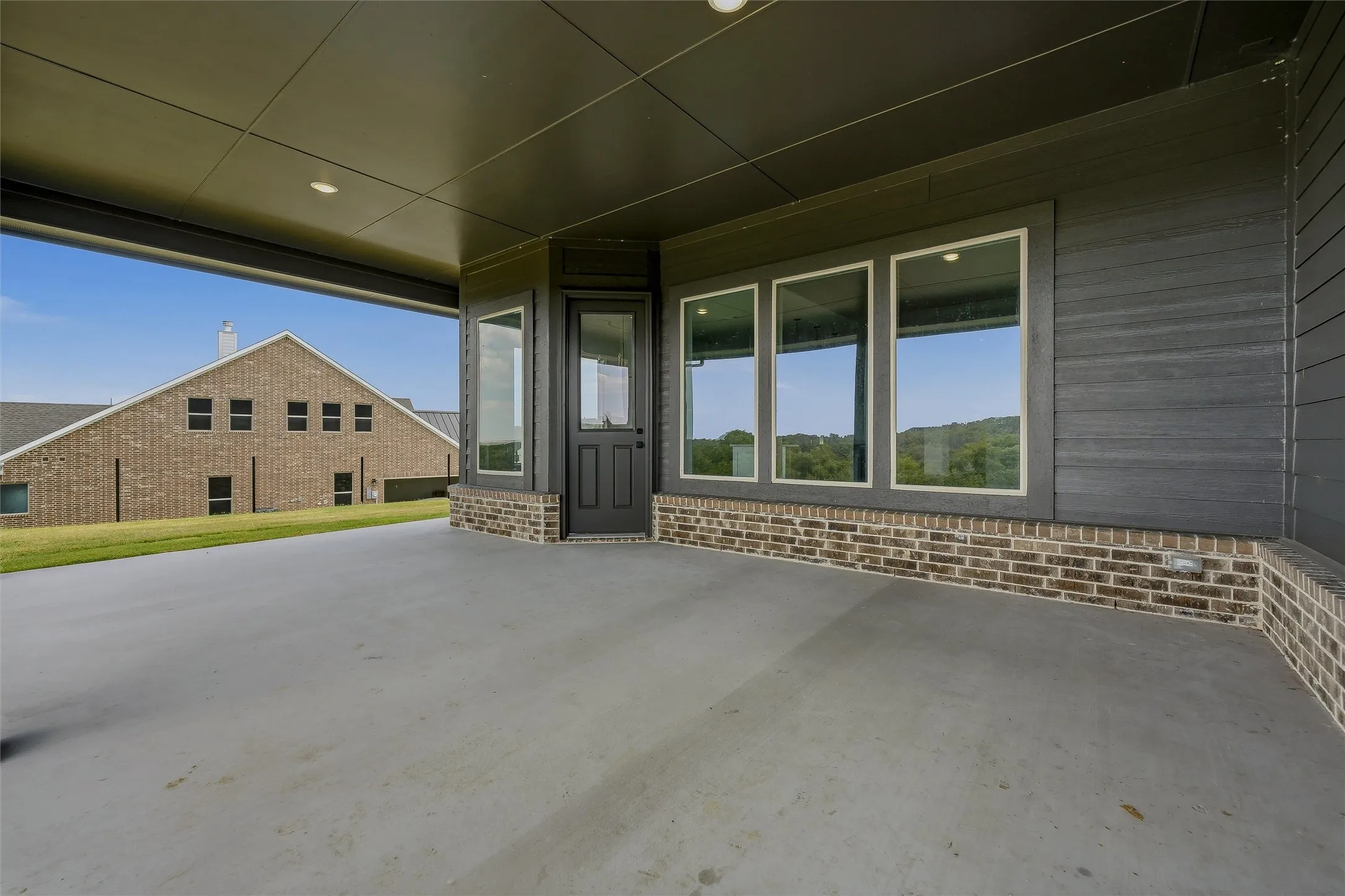 Single Family Residence For Sale in Parker County , 421 Texas Sage Trail, Weatherford, Texas 76085, 4 Bedroom, 3 Bathroom, 2 Garage spaces, 2,686 Sqft, built in 2026, New Construction - Incomplete, mls#21244653, Real Estate Agent in Weatherford, Homes For Sale in Parker county, Homes For Sale in Weatherford, Realtor in Weatherford Texas, Real Estate Brokerage Independent Realty Texas, Luminita Cordes Realtor