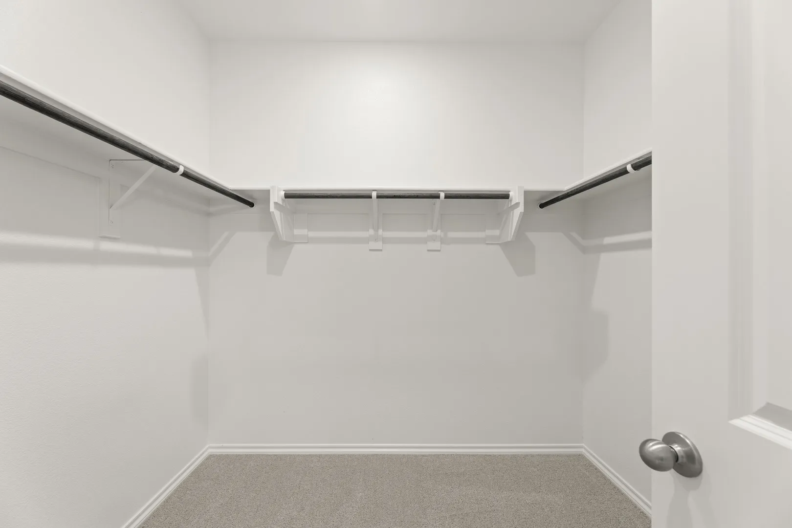 16. 1702 Potomac - Closet