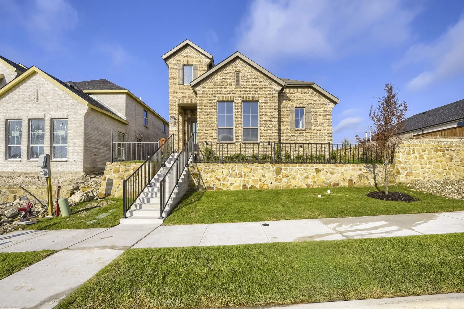 Single Family Residence For Sale in Tarrant County , 6016 Davis Knoll, Fort Worth, Texas 76126, 3 Bedroom, 3 Bathroom, 2 Garage spaces, 2,214 Sqft, built in 2026, New Construction - Incomplete, mls#21244823, Real Estate Agent in Fort Worth, Homes For Sale in Tarrant county, Homes For Sale in Fort Worth, Realtor in Fort Worth Texas, Real Estate Brokerage Independent Realty Texas, Luminita Cordes Realtor