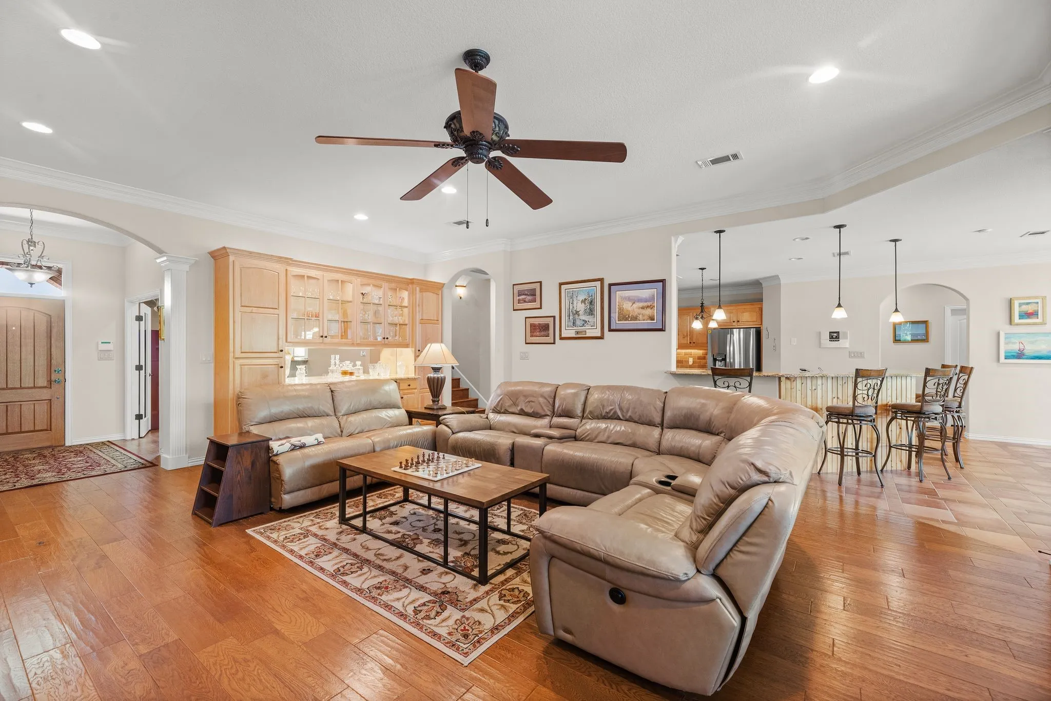 Single Family Residence For Sale in Navarro County , 205 Canal Street, Corsicana, Texas 75109, 5 Bedroom, 4 Bathroom, 2 Garage spaces, 3,011 Sqft, built in 2009, mls#21215803, Real Estate Agent in Corsicana, Homes For Sale in Navarro county, Homes For Sale in Corsicana, Realtor in Corsicana Texas, Real Estate Brokerage Independent Realty Texas, Luminita Cordes Realtor