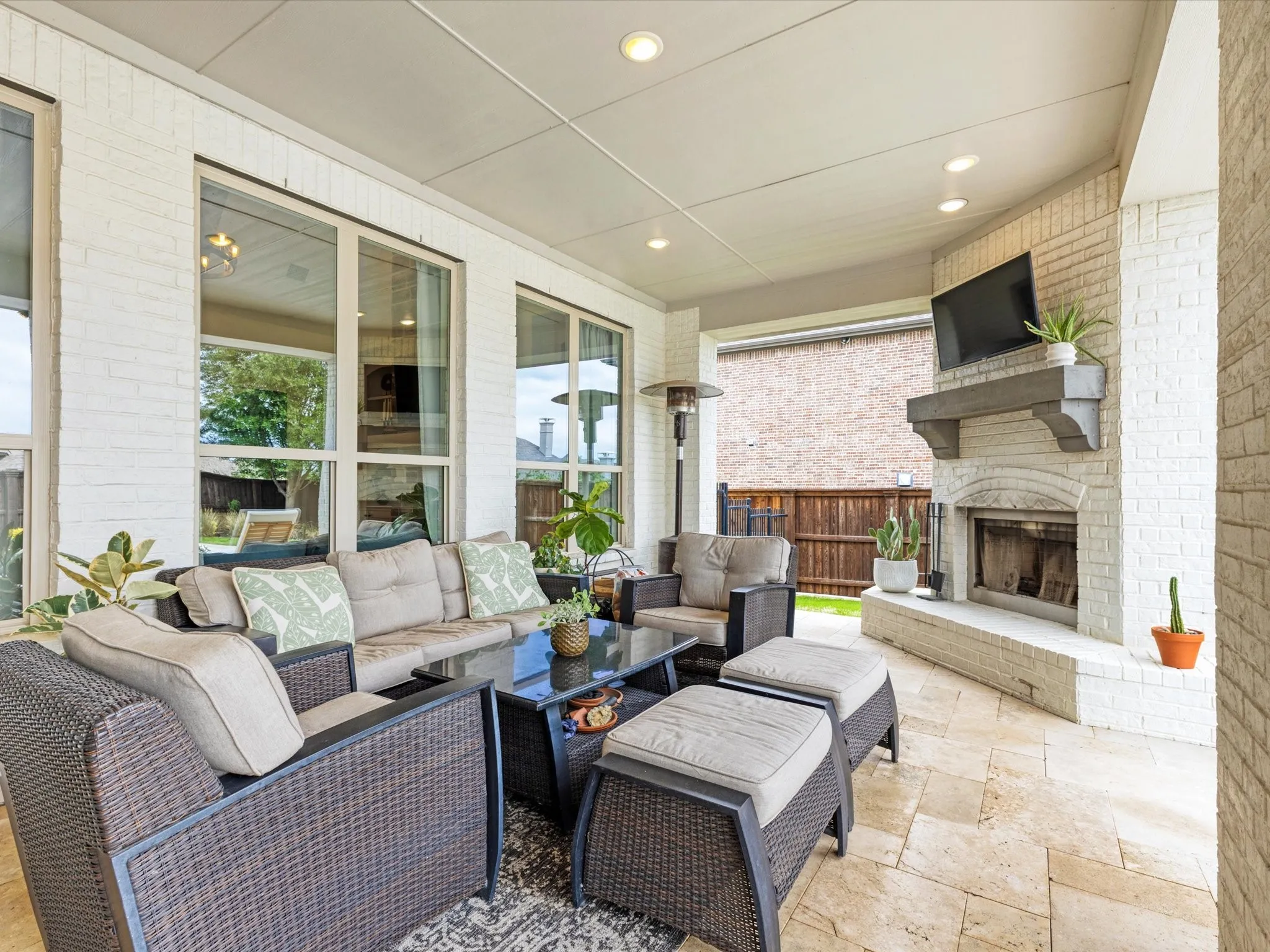 Single Family Residence For Sale in Collin County , 540 Glen Canyon Drive, Prosper, Texas 75078, 5 Bedrooms, 7 Bathrooms, 3 Garage spaces, 4,415 Sqft, built in 2018, Preowned, Price $1,450,000, mls#21244373, Real Estate Agent in Prosper, Homes For Sale in Collin county, Homes For Sale in Prosper, Realtor in Prosper Texas, Real Estate Brokerage Independent Realty Texas, Luminita Cordes Realtor