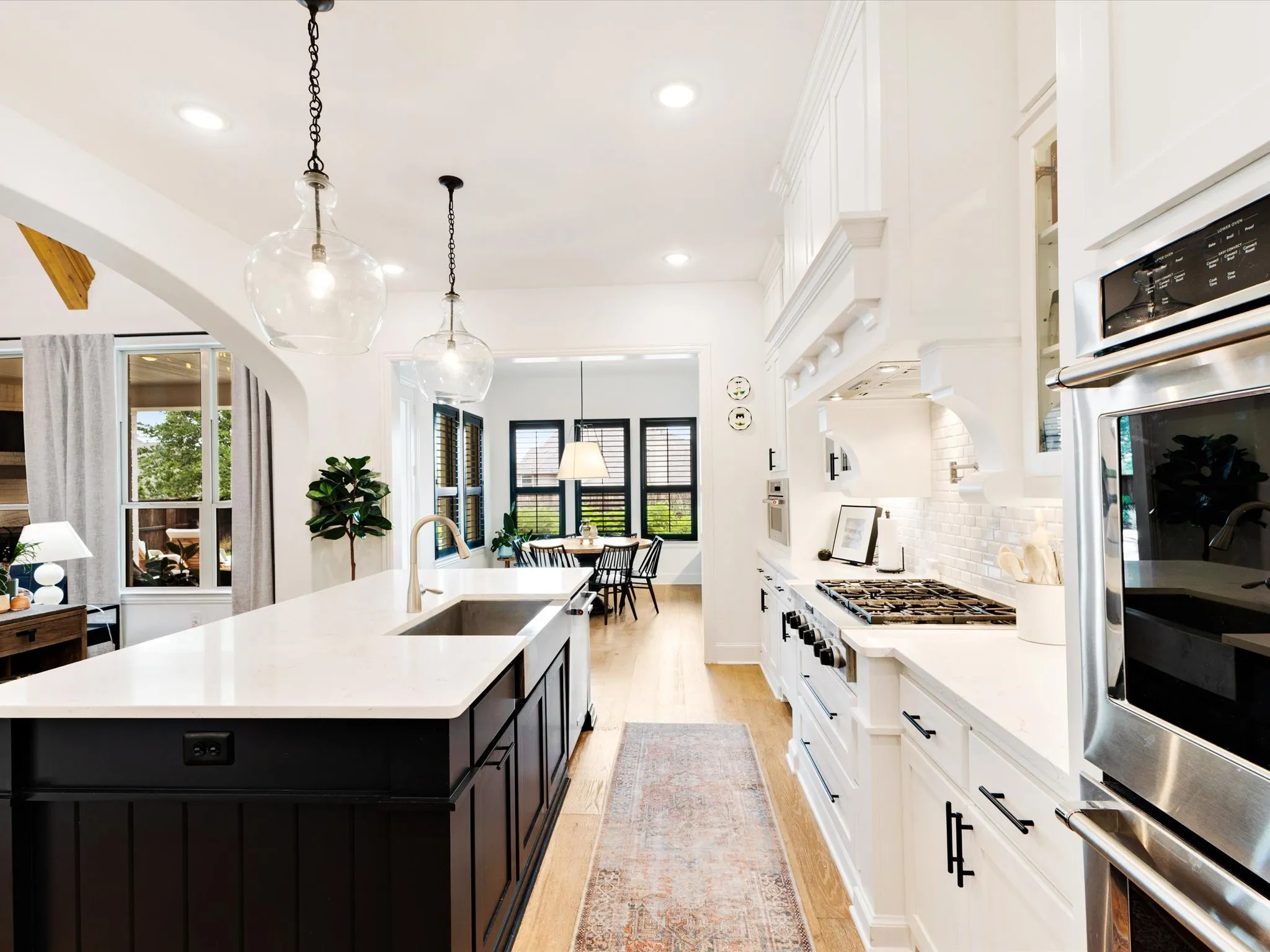 Single Family Residence For Sale in Collin County , 540 Glen Canyon Drive, Prosper, Texas 75078, 5 Bedrooms, 7 Bathrooms, 3 Garage spaces, 4,415 Sqft, built in 2018, Preowned, Price $1,450,000, mls#21244373, Real Estate Agent in Prosper, Homes For Sale in Collin county, Homes For Sale in Prosper, Realtor in Prosper Texas, Real Estate Brokerage Independent Realty Texas, Luminita Cordes Realtor