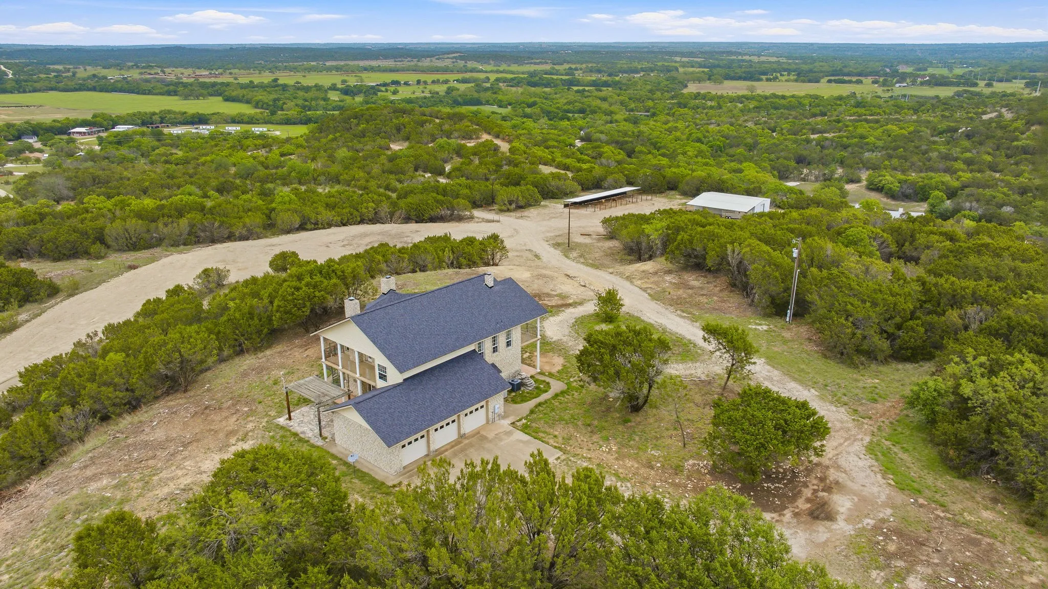 Farm For Sale in Erath County , 14360 cr156, Bluff Dale, Texas 76433, 3 Bedroom, 5 Bathroom, 3 Garage spaces, 3,556 Sqft, built in 2001, mls#21244782, Real Estate Agent in Bluff Dale, Homes For Sale in Erath county, Homes For Sale in Bluff Dale, Realtor in Bluff Dale Texas, Real Estate Brokerage Independent Realty Texas, Luminita Cordes Realtor