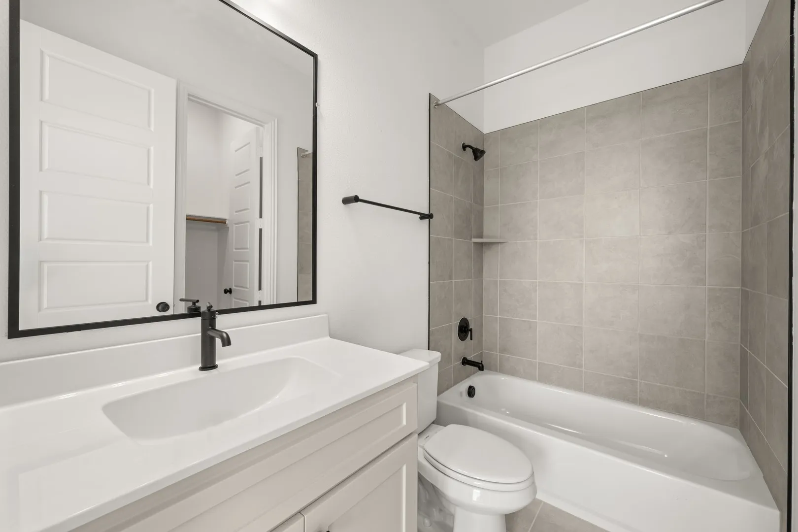 1833 Wheatgrass- Bathroom-4