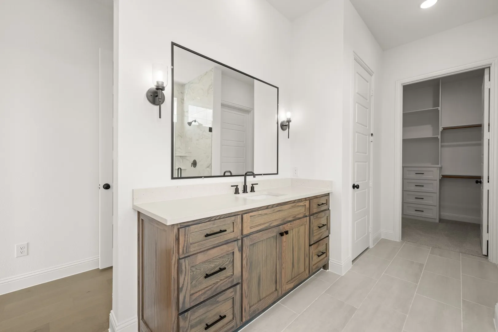 1833 Wheatgrass- Primary Suite-2