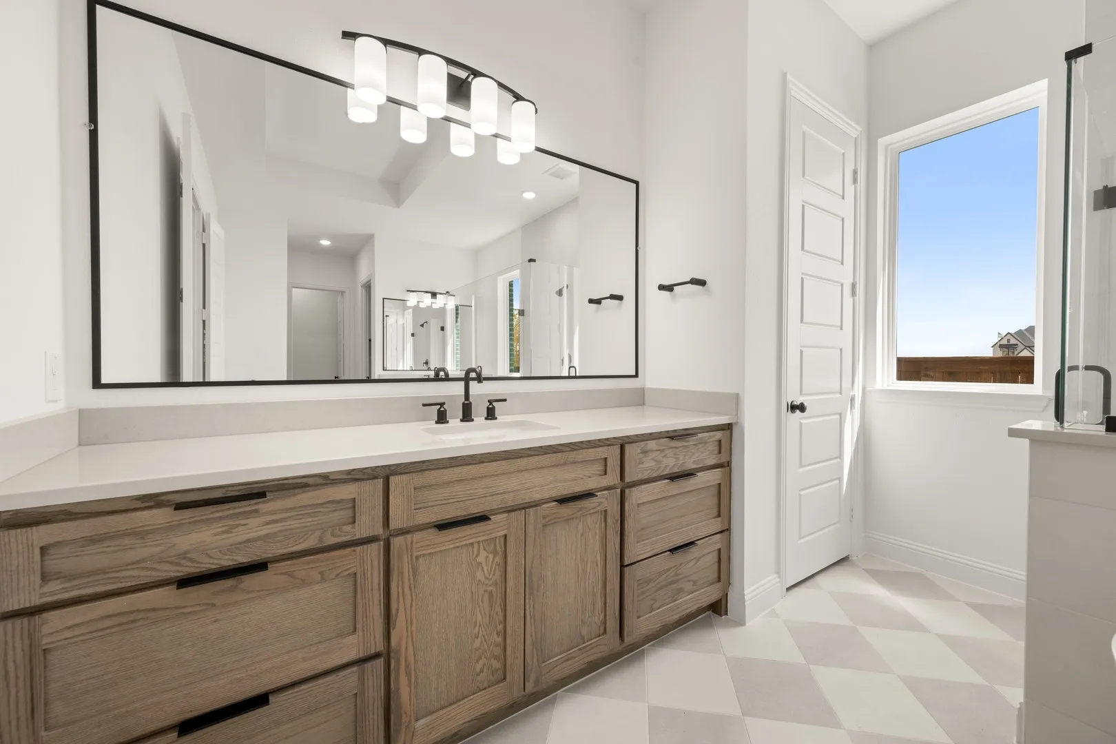 1820 Wheatgrass- Primary Suite-4