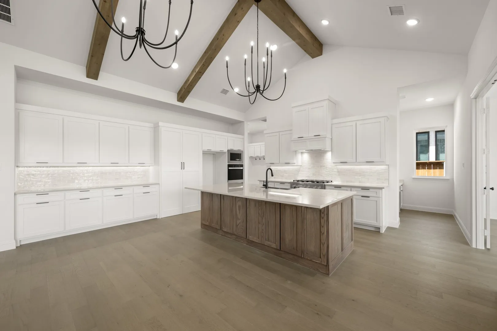 1820 Wheatgrass- Kitchen-1